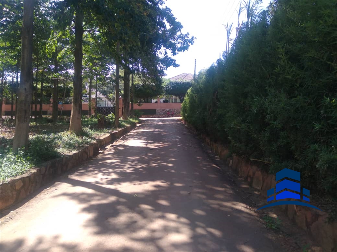 Villa for sale in Seguku Wakiso