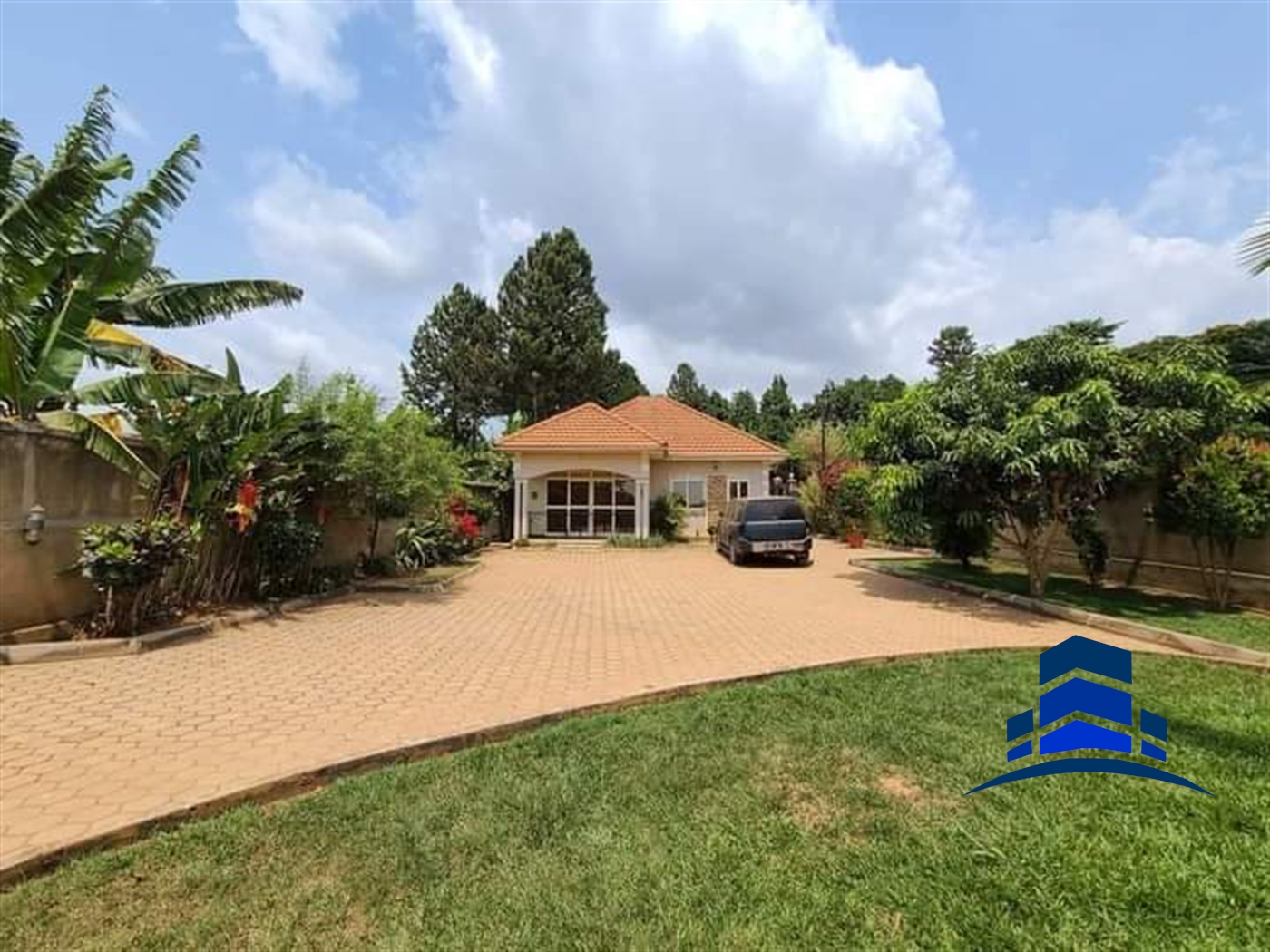 Bungalow for sale in Kigo Wakiso