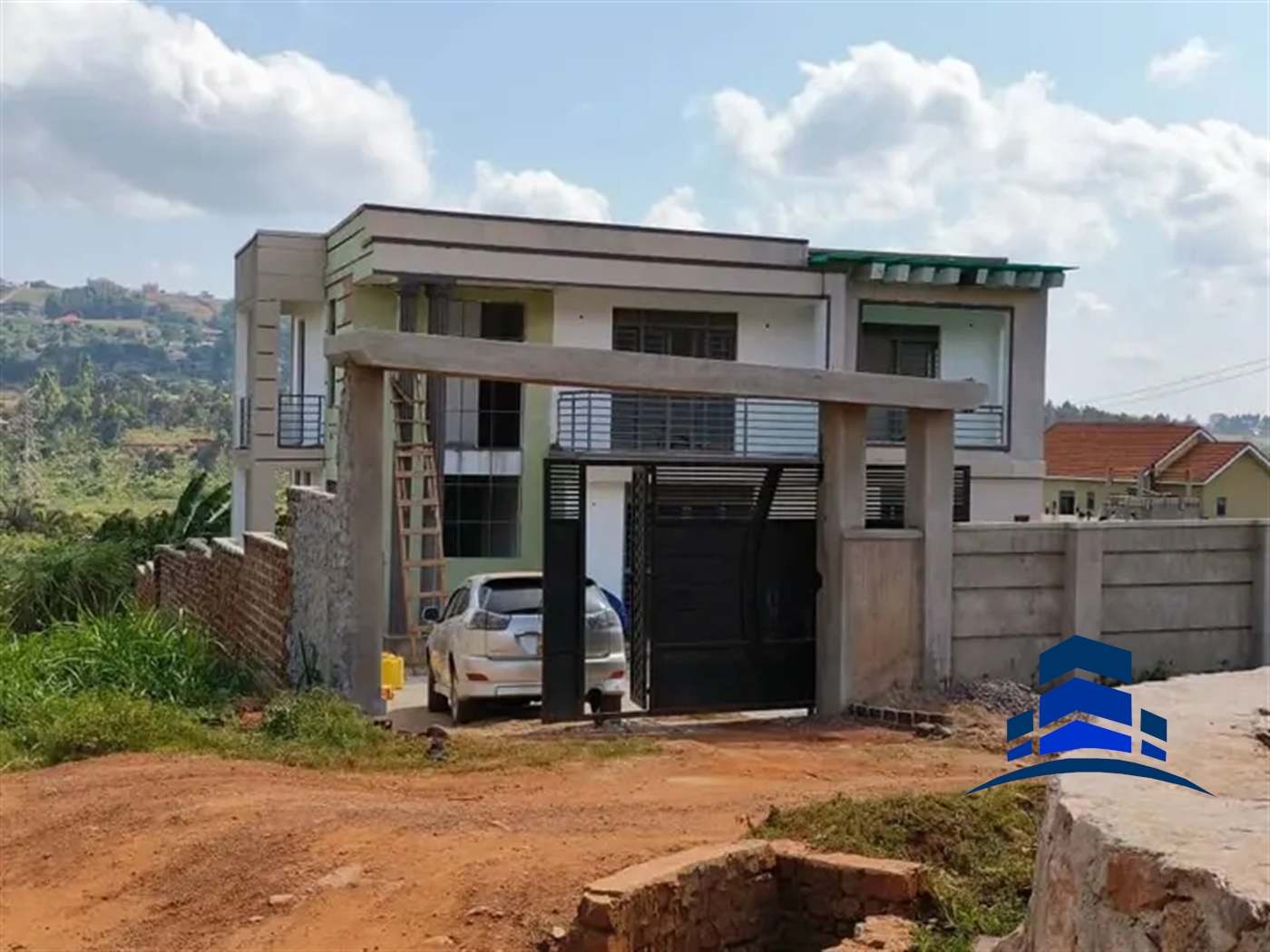 Villa for sale in Kitende Wakiso