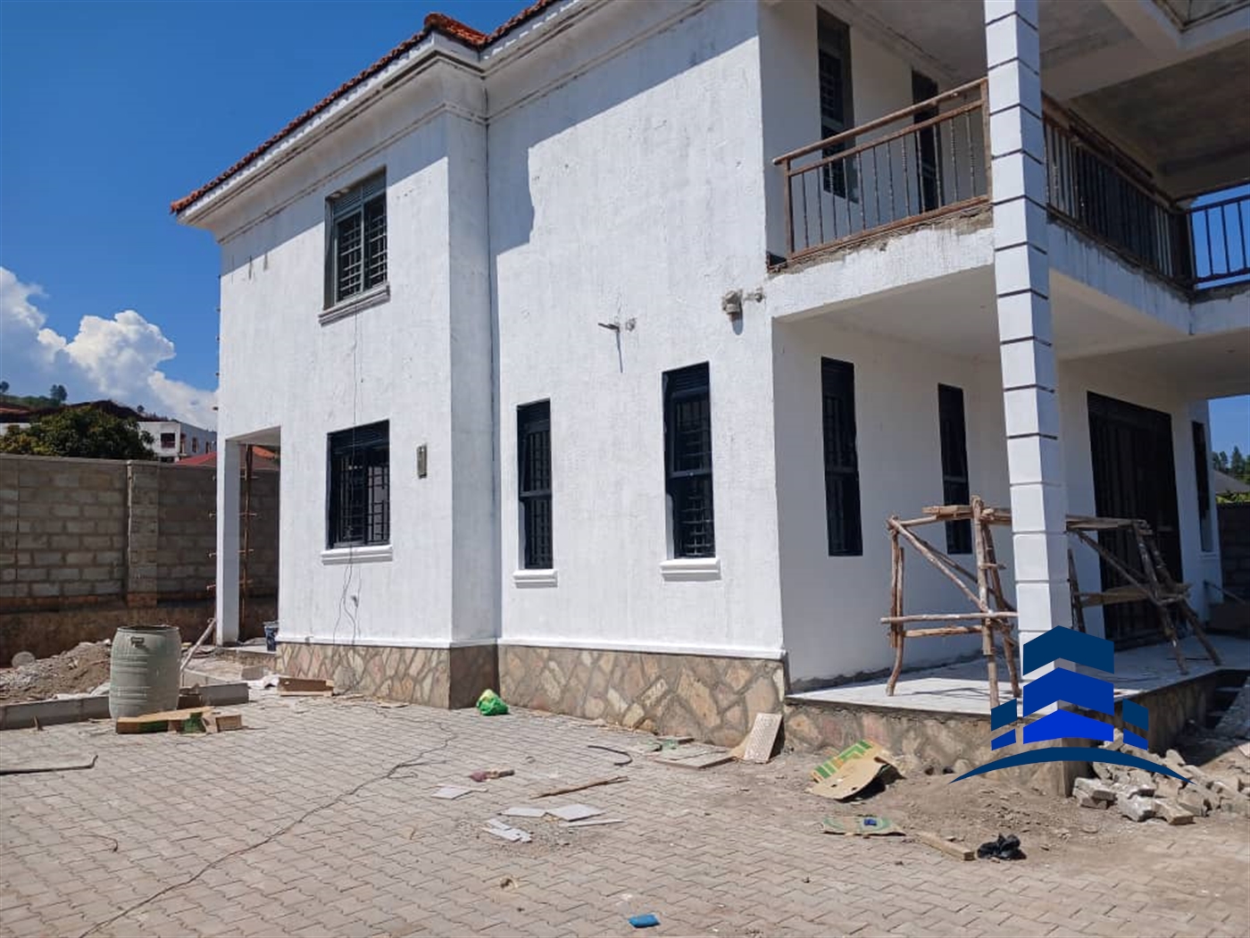 Villa for sale in Kitende Wakiso