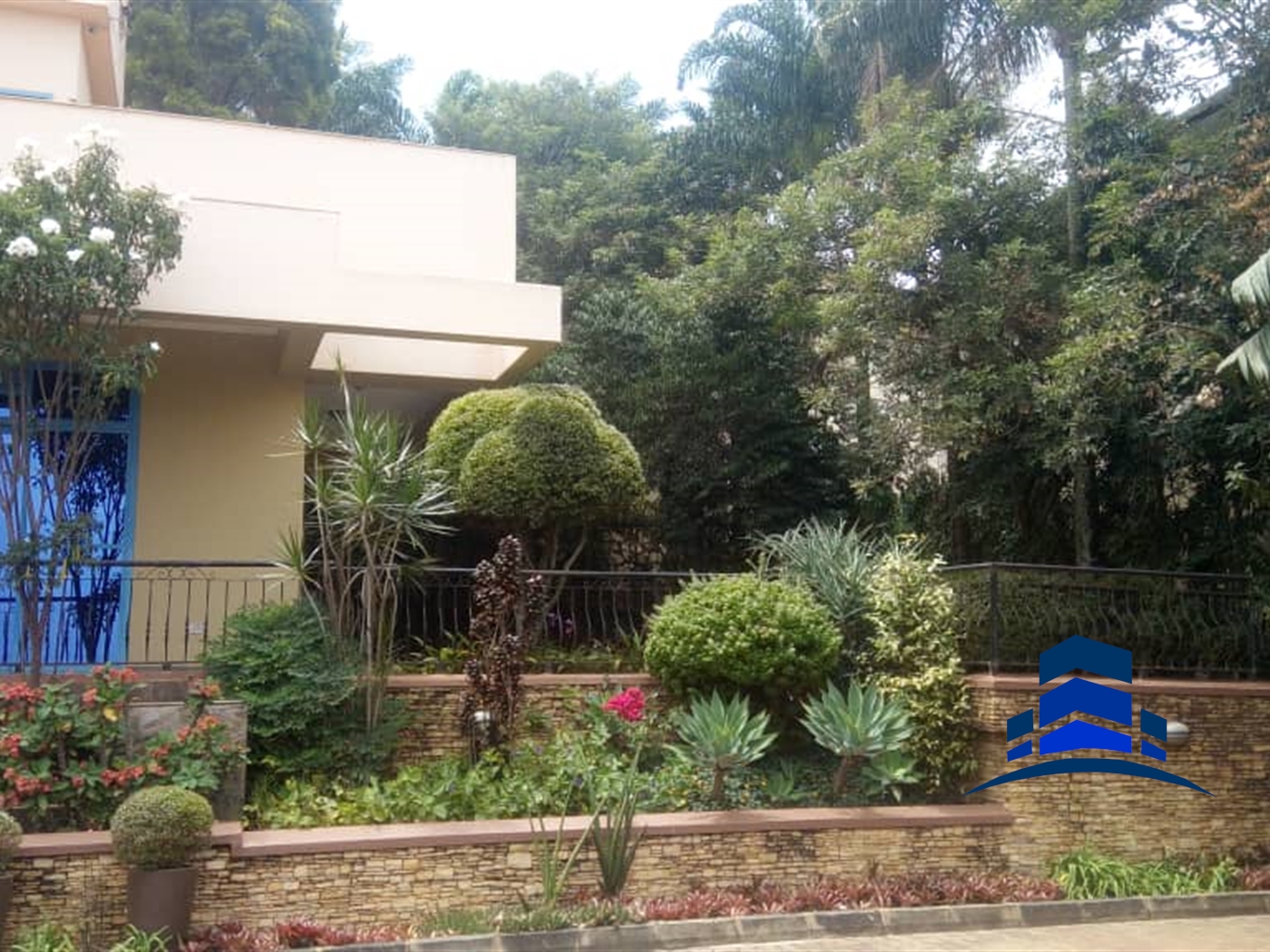 Villa for sale in Naguru Kampala