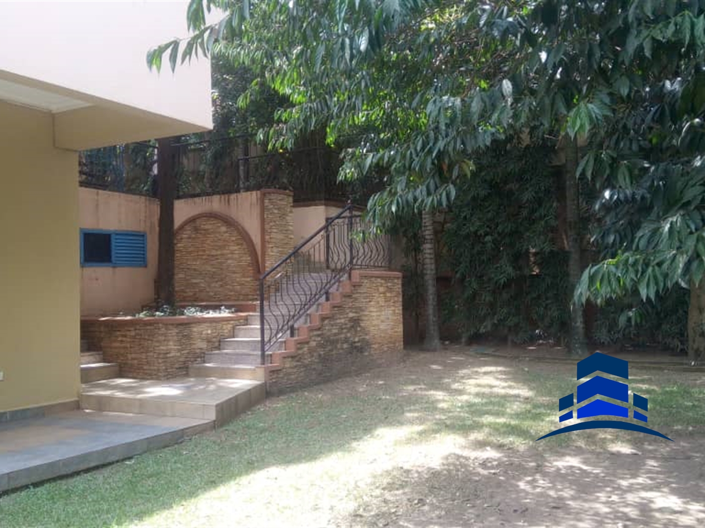 Villa for sale in Naguru Kampala