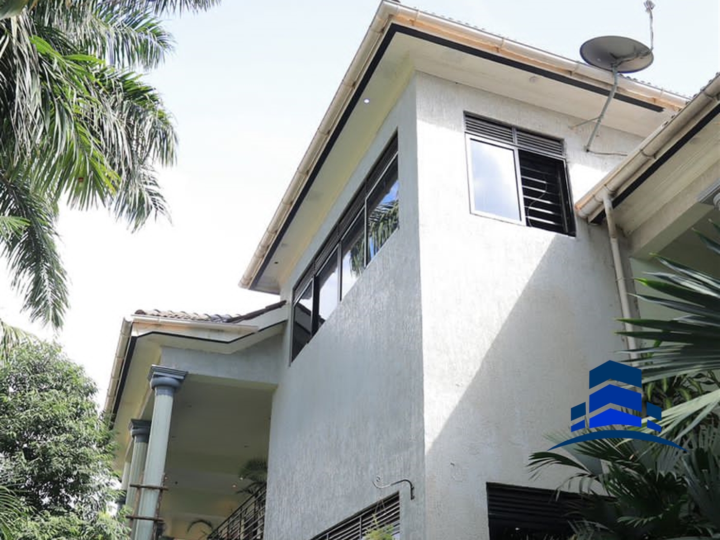 Villa for sale in Muyenga Kampala