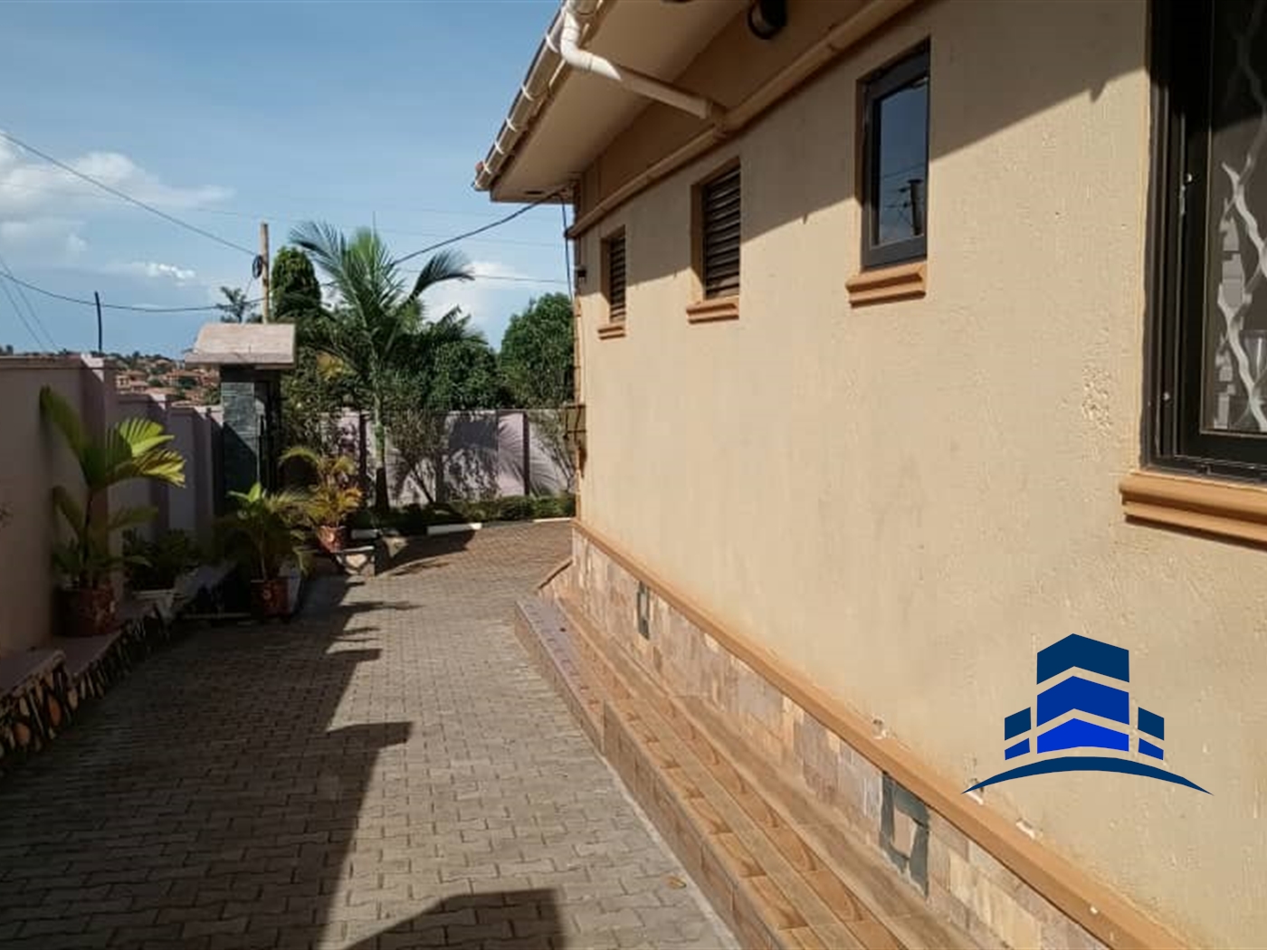 Bungalow for sale in Seguku Wakiso