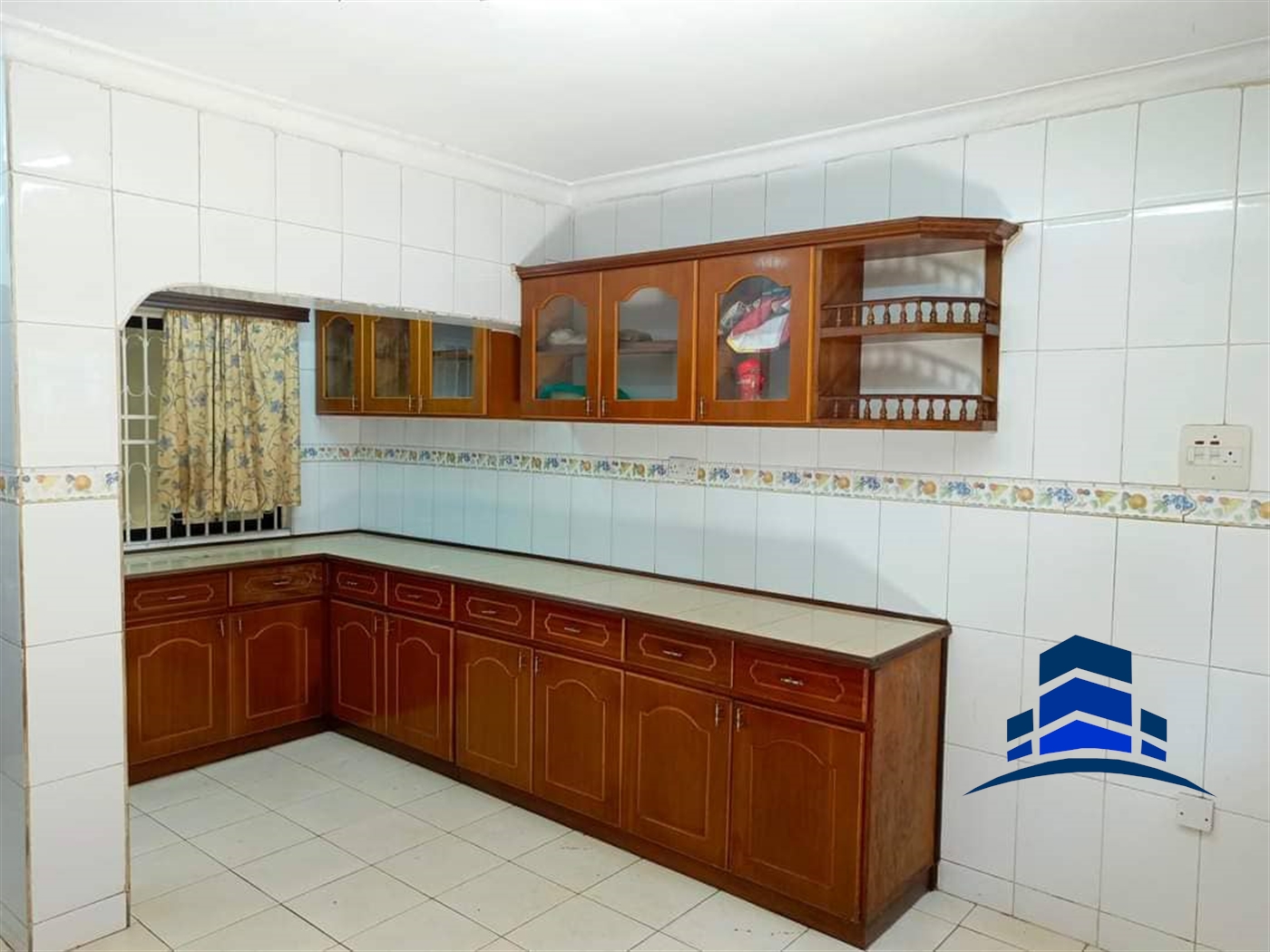 Villa for rent in Naguru Kampala