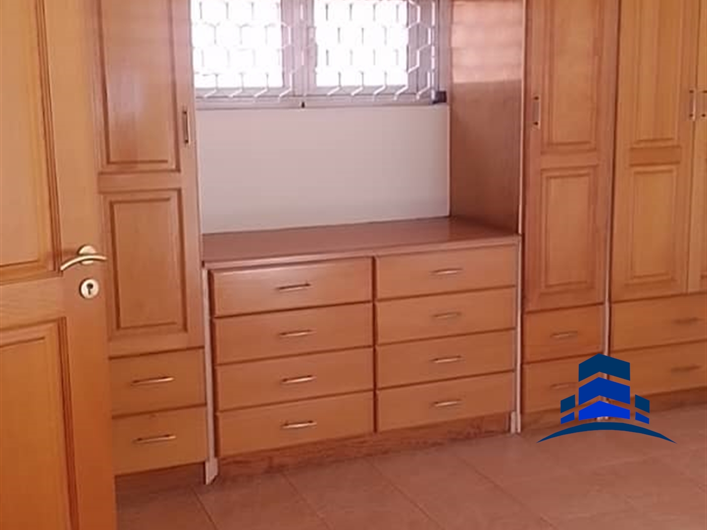 Storeyed house for rent in Nakasero Kampala