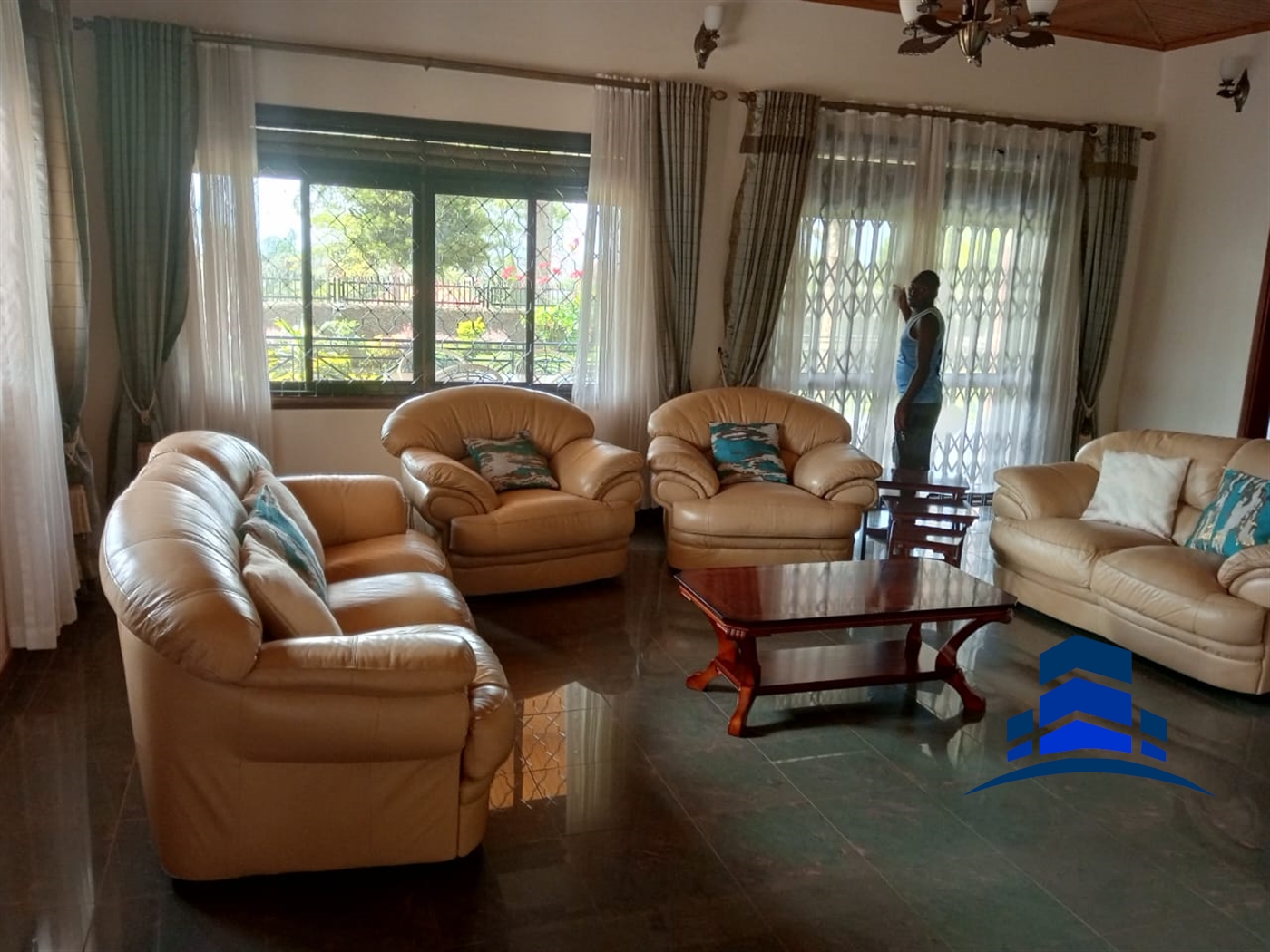 Bungalow for rent in Naguru Kampala