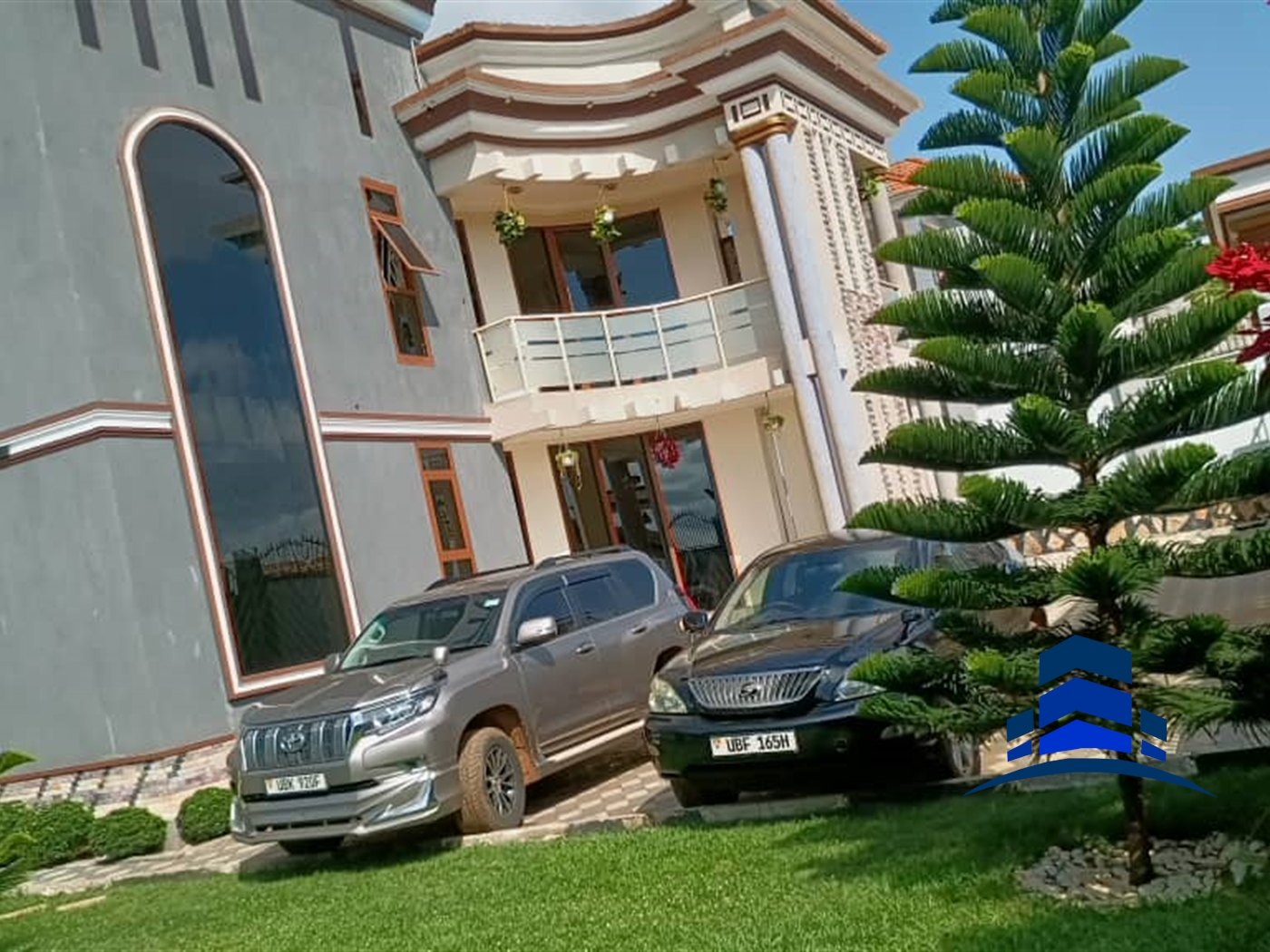 Storeyed house for sale in Namulanda Wakiso