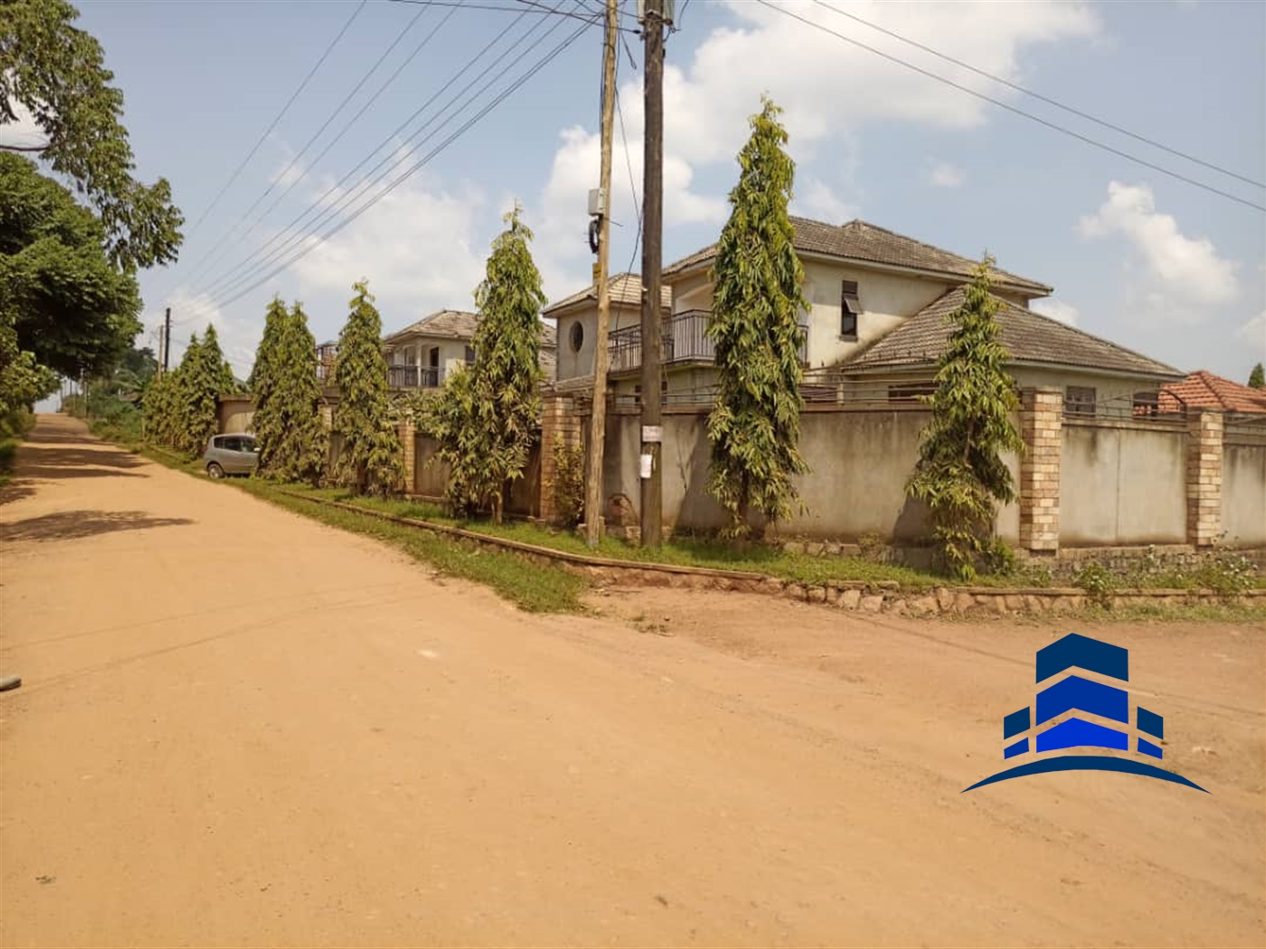 Storeyed house for sale in Bwelenga Wakiso