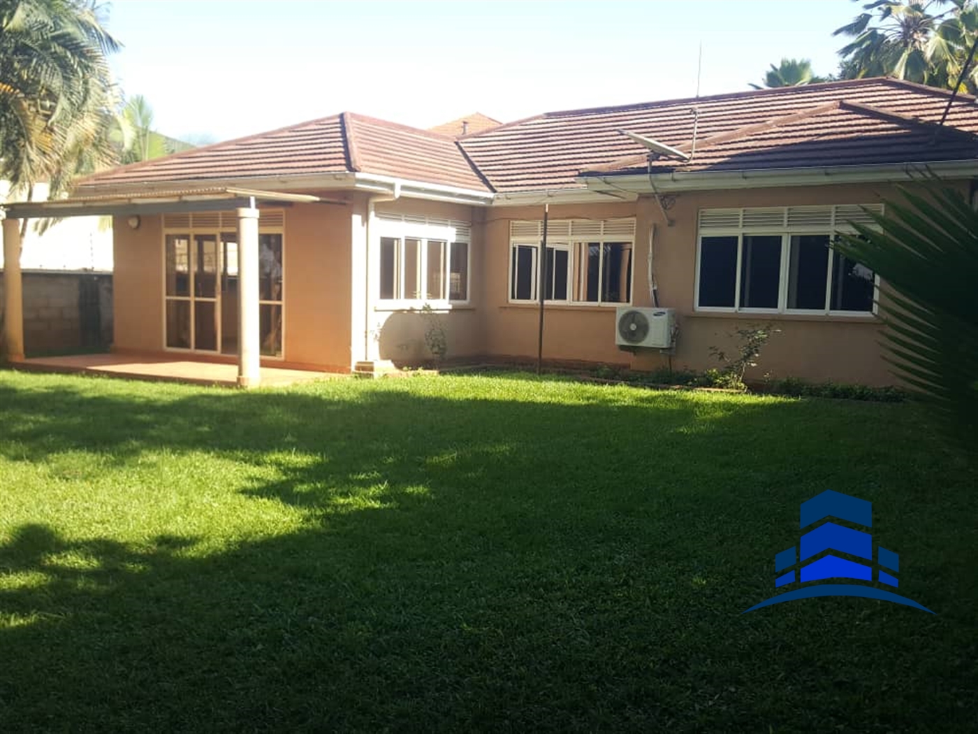 Bungalow for rent in Munyonyo Kampala