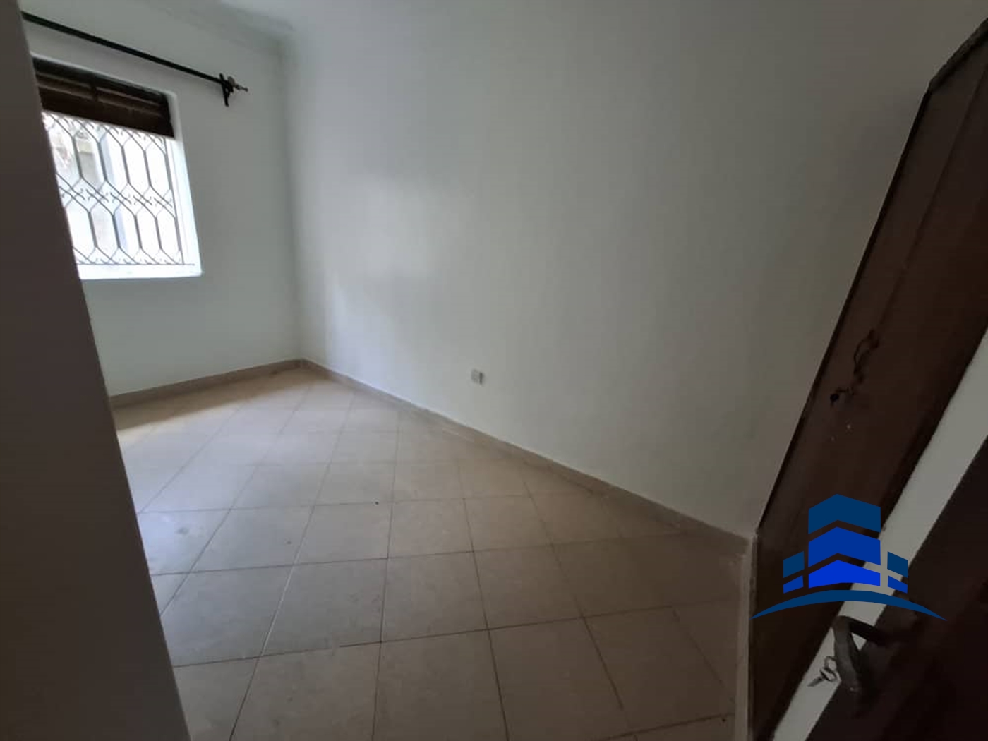 Bungalow for rent in Muyenga Kampala