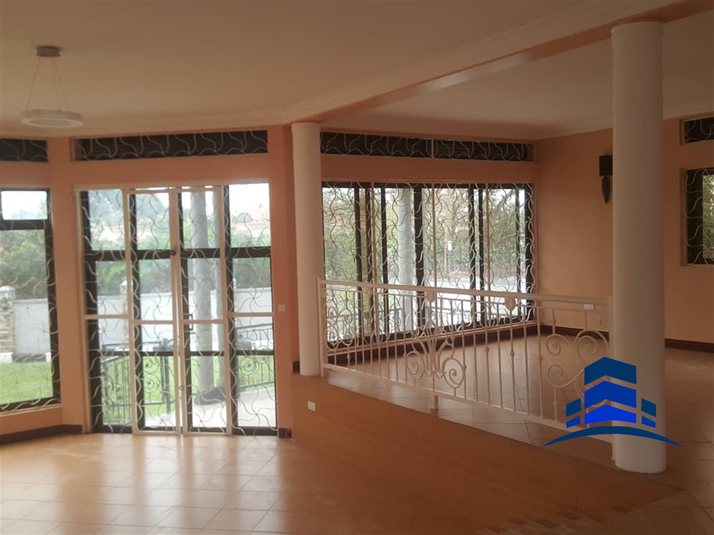 Storeyed house for rent in Munyonyo Kampala