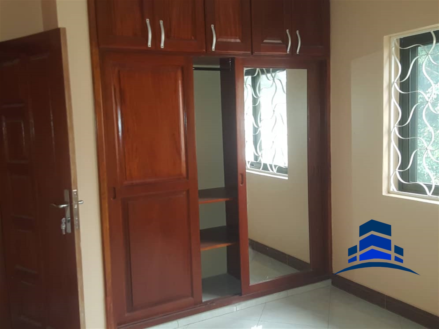 Storeyed house for rent in Munyonyo Kampala