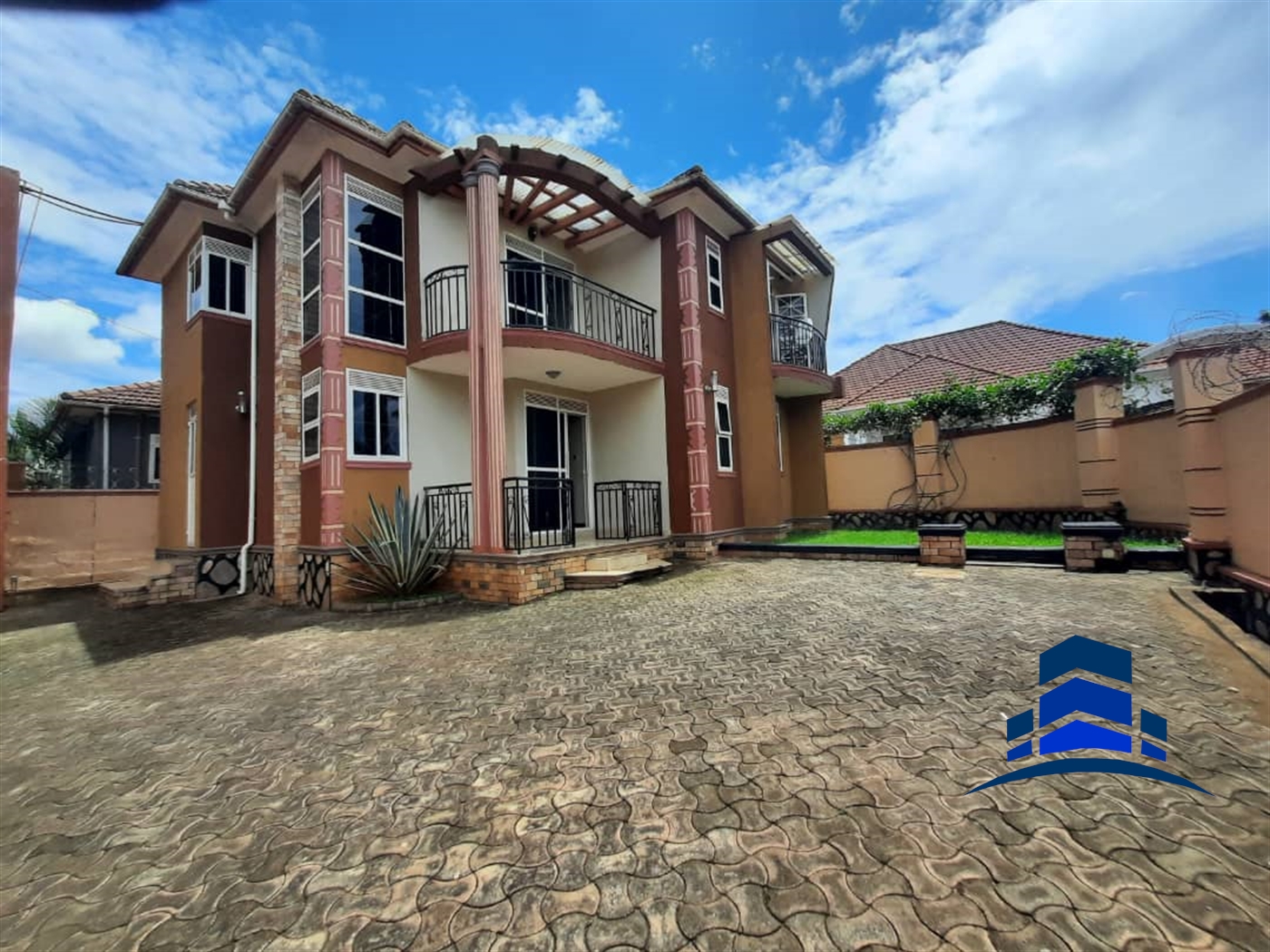 Storeyed house for sale in Kira Wakiso