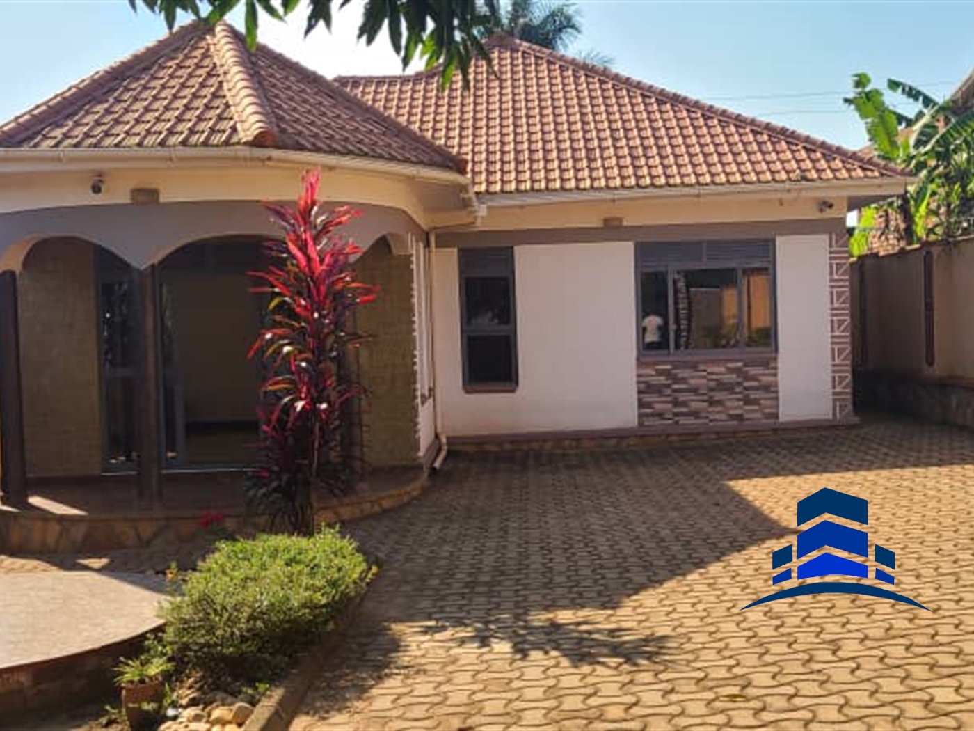 Bungalow for sale in Kitende Wakiso