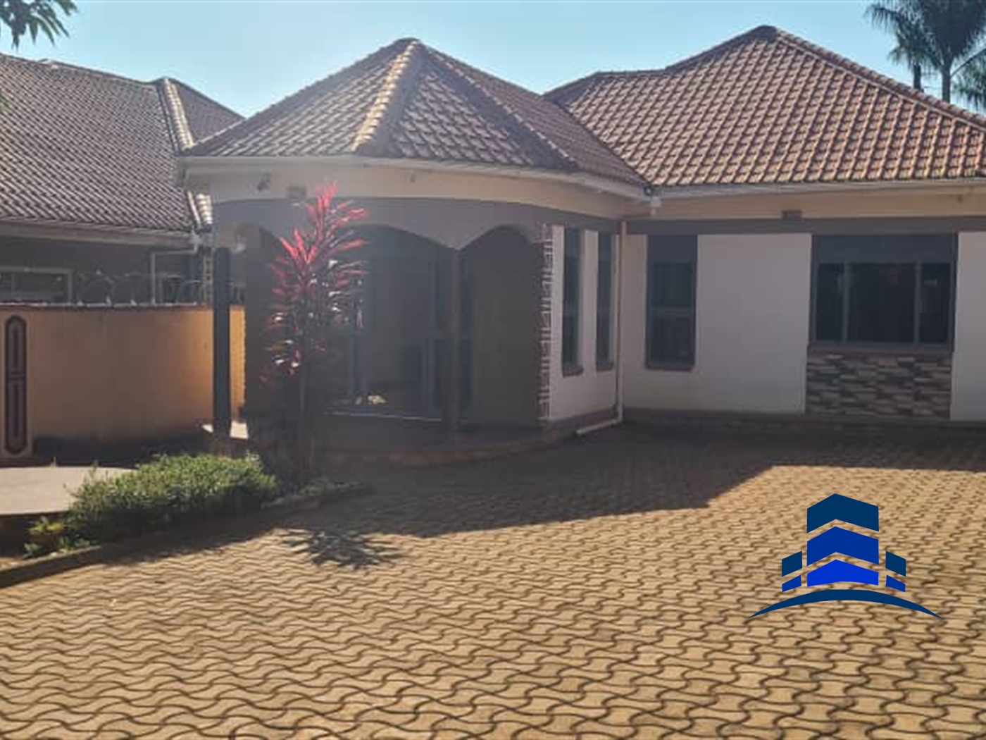 Bungalow for sale in Kitende Wakiso