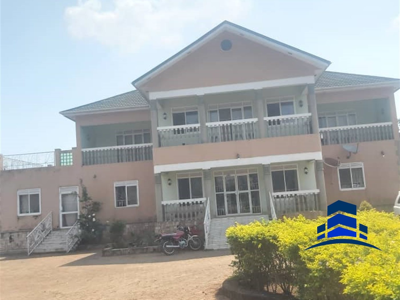 Storeyed house for sale in Munyonyo Kampala