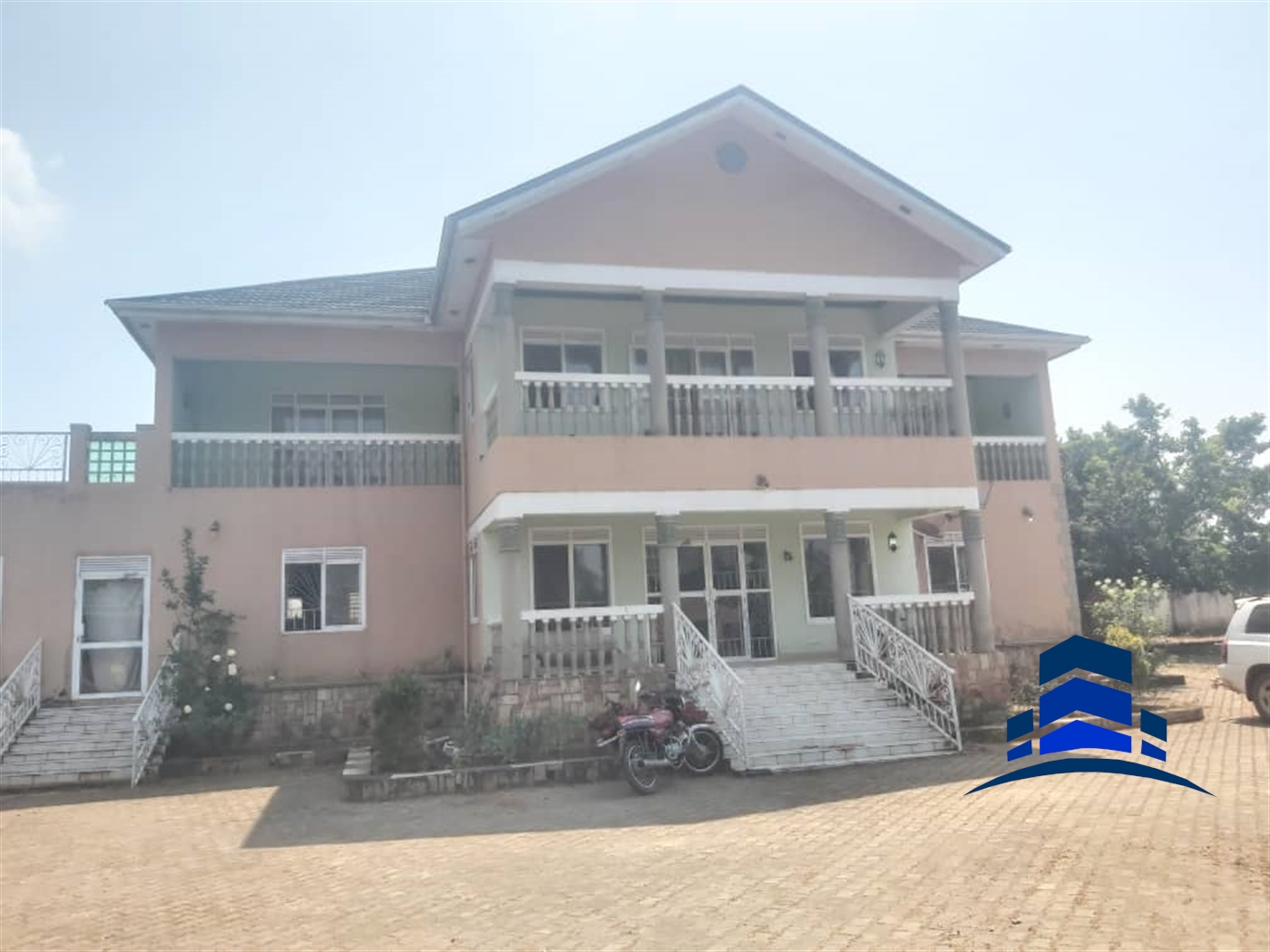 Storeyed house for sale in Munyonyo Kampala