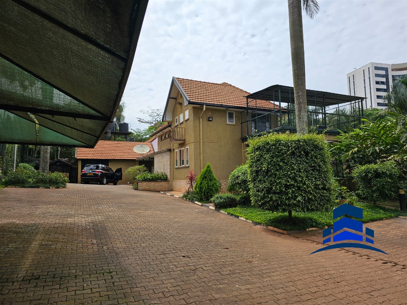 Storeyed house for sale in Kololo Kampala