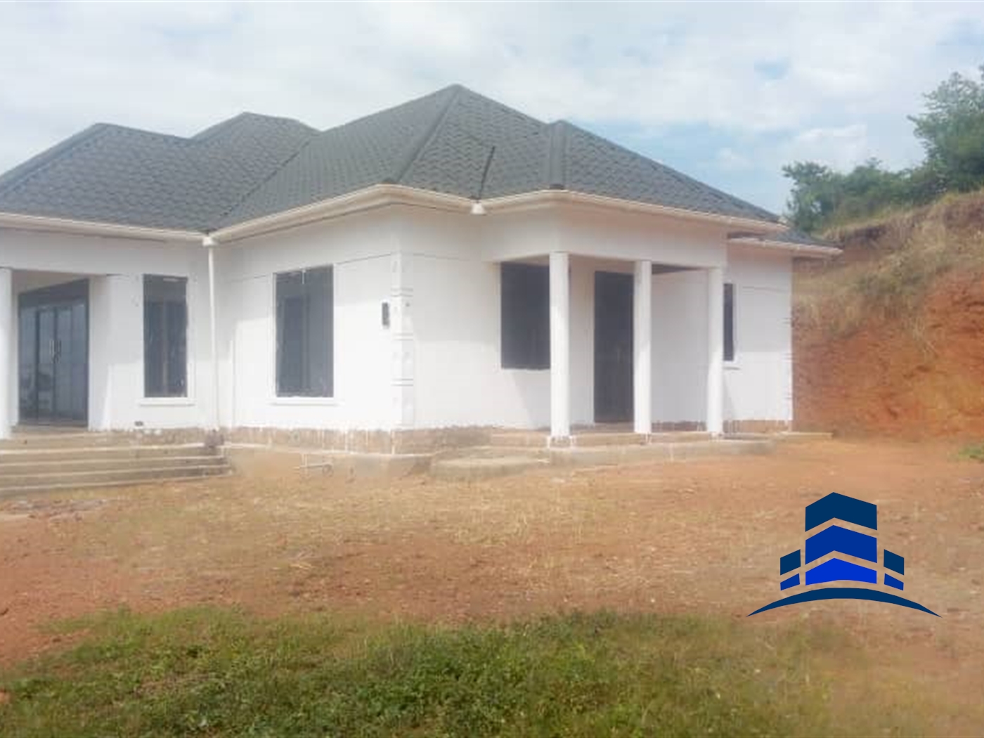 Bungalow for sale in Katenda Mpigi