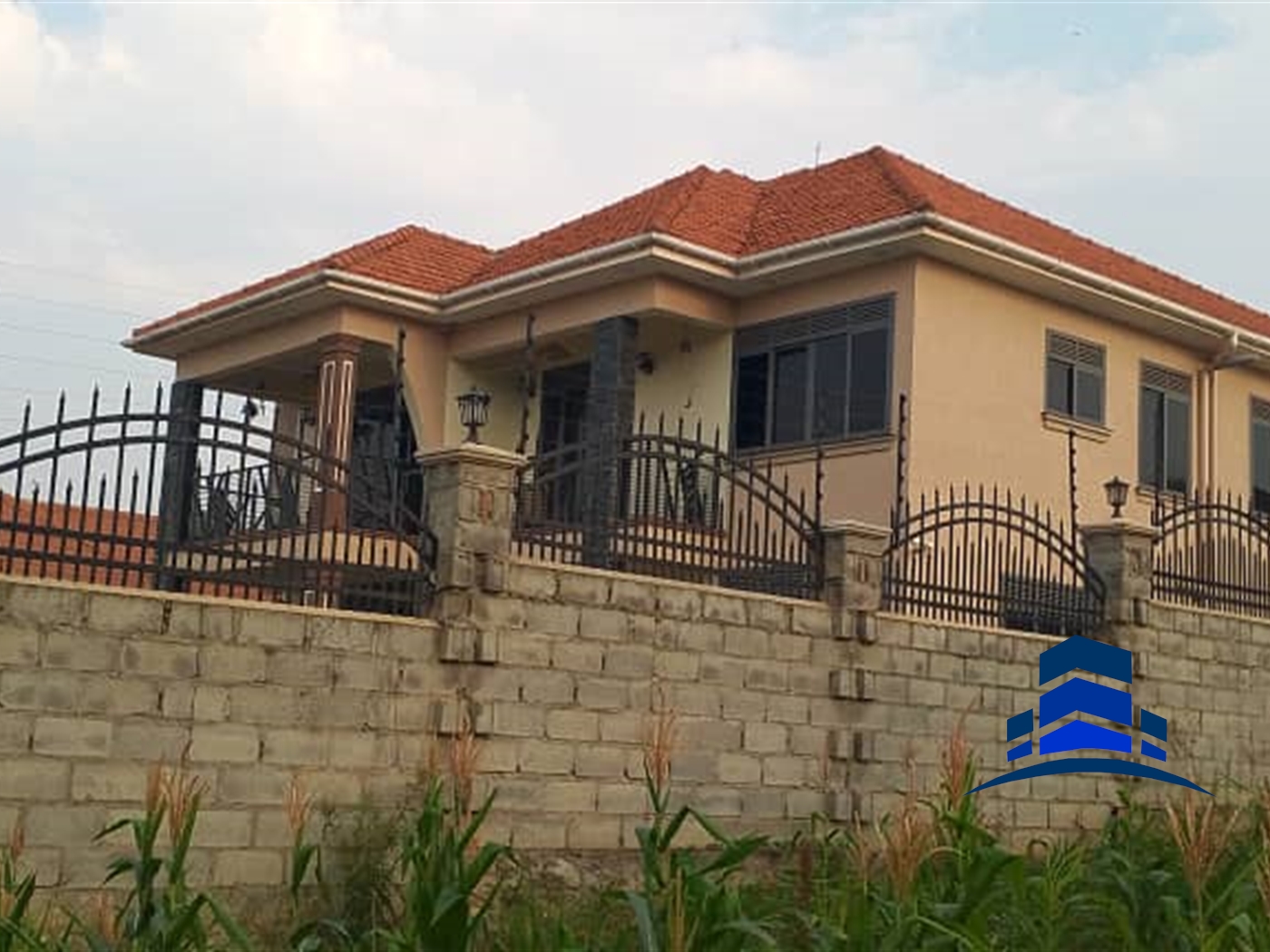 Storeyed house for sale in Namugongo Wakiso