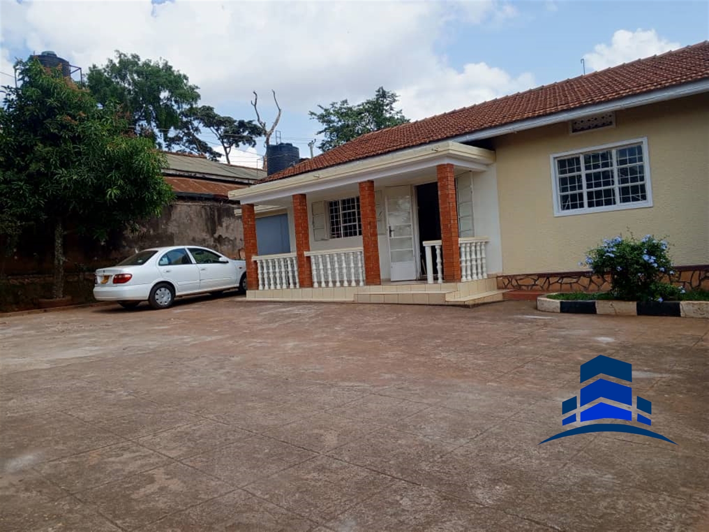 Bungalow for sale in Bukoto Kampala