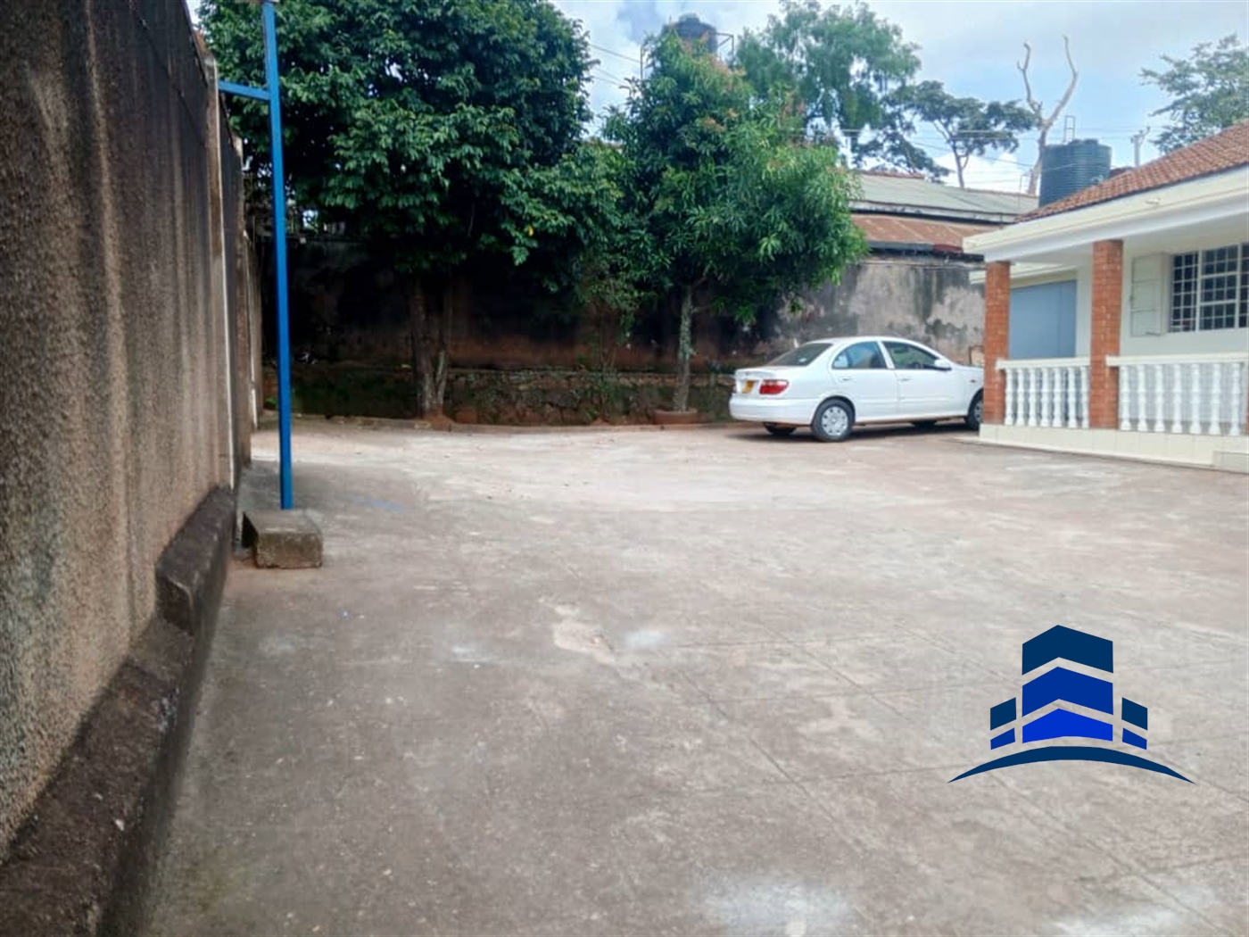 Bungalow for sale in Bukoto Kampala