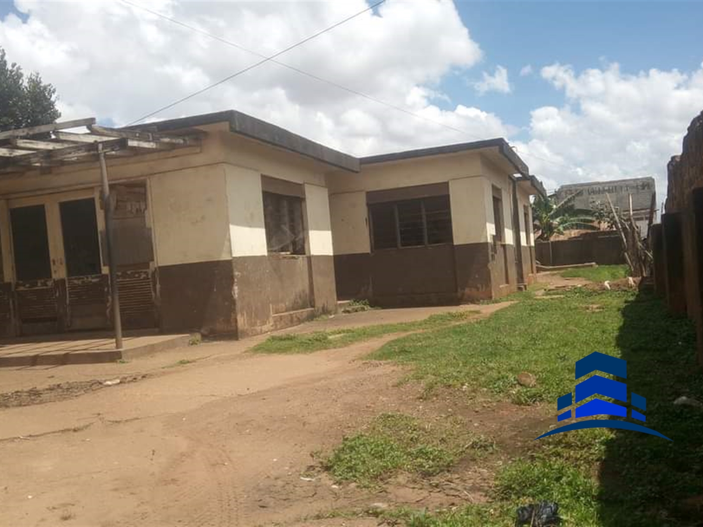 Semi Detached for sale in Bukoto Kampala