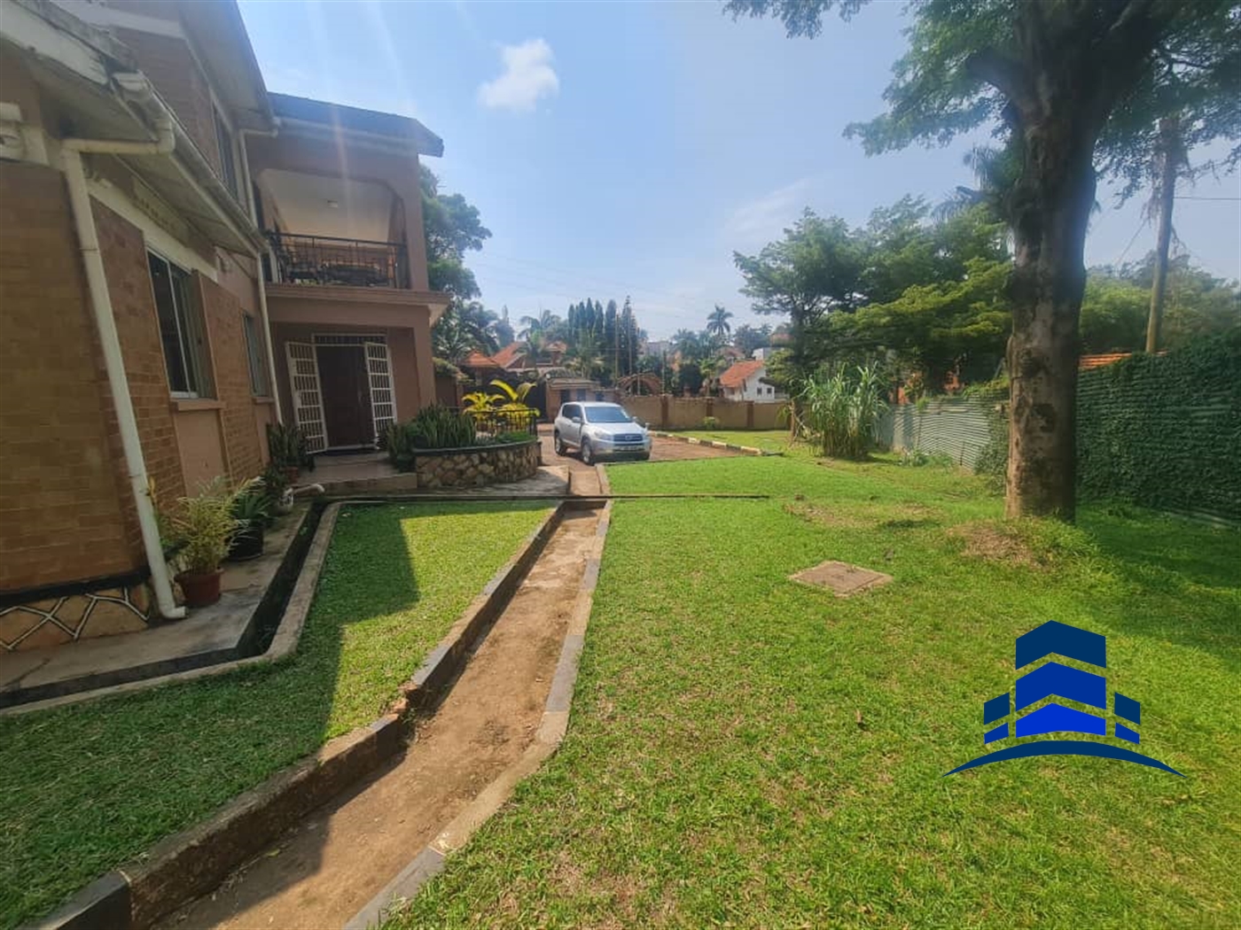 Storeyed house for sale in Naguru Kampala