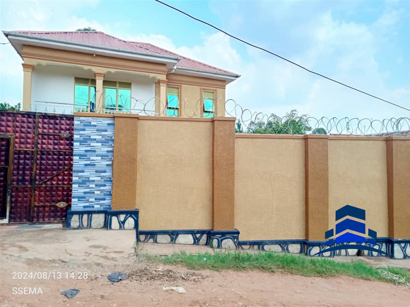 Storeyed house for sale in Nansana Wakiso