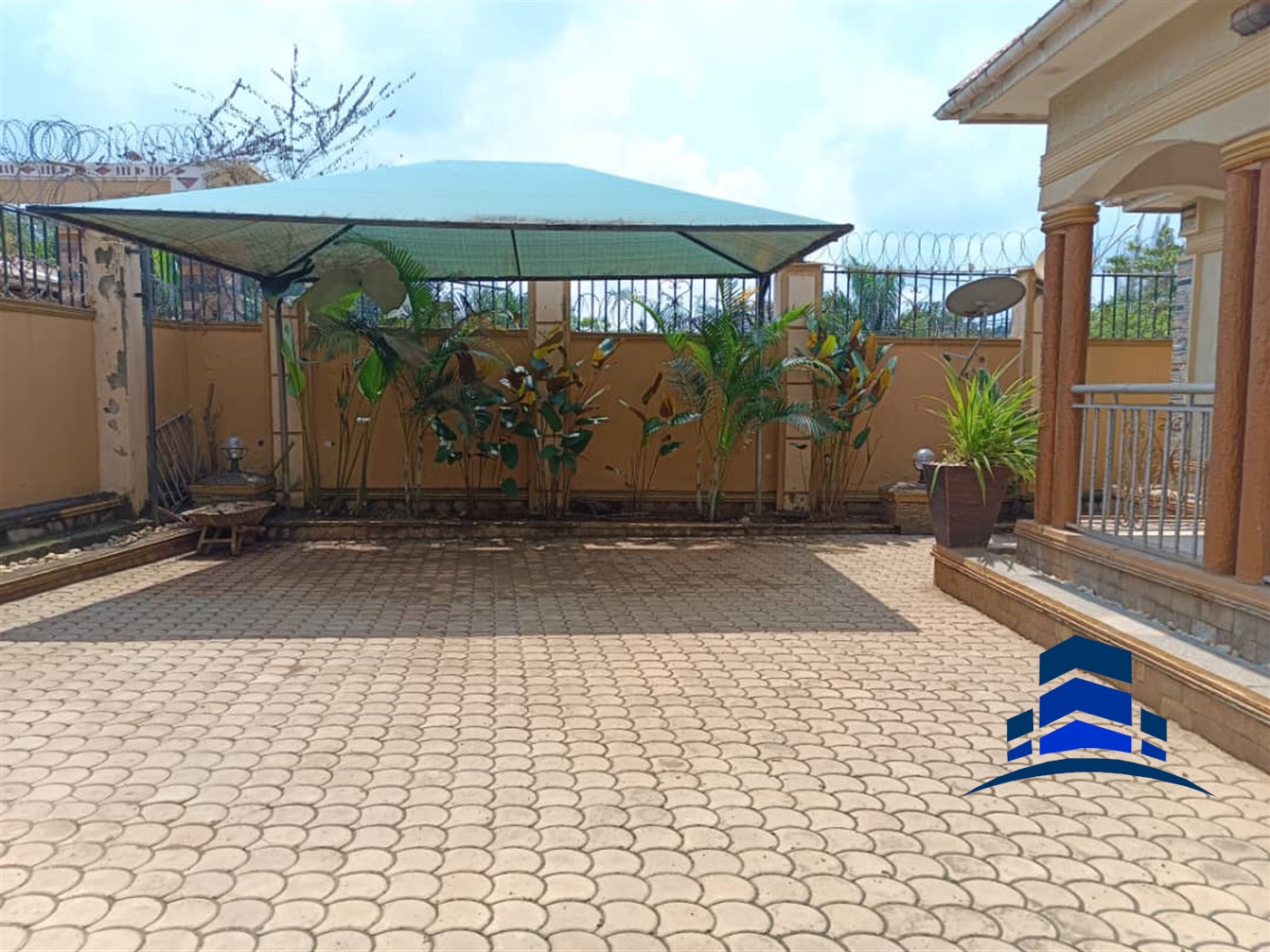 Bungalow for sale in Namuyenjekigomby Mukono