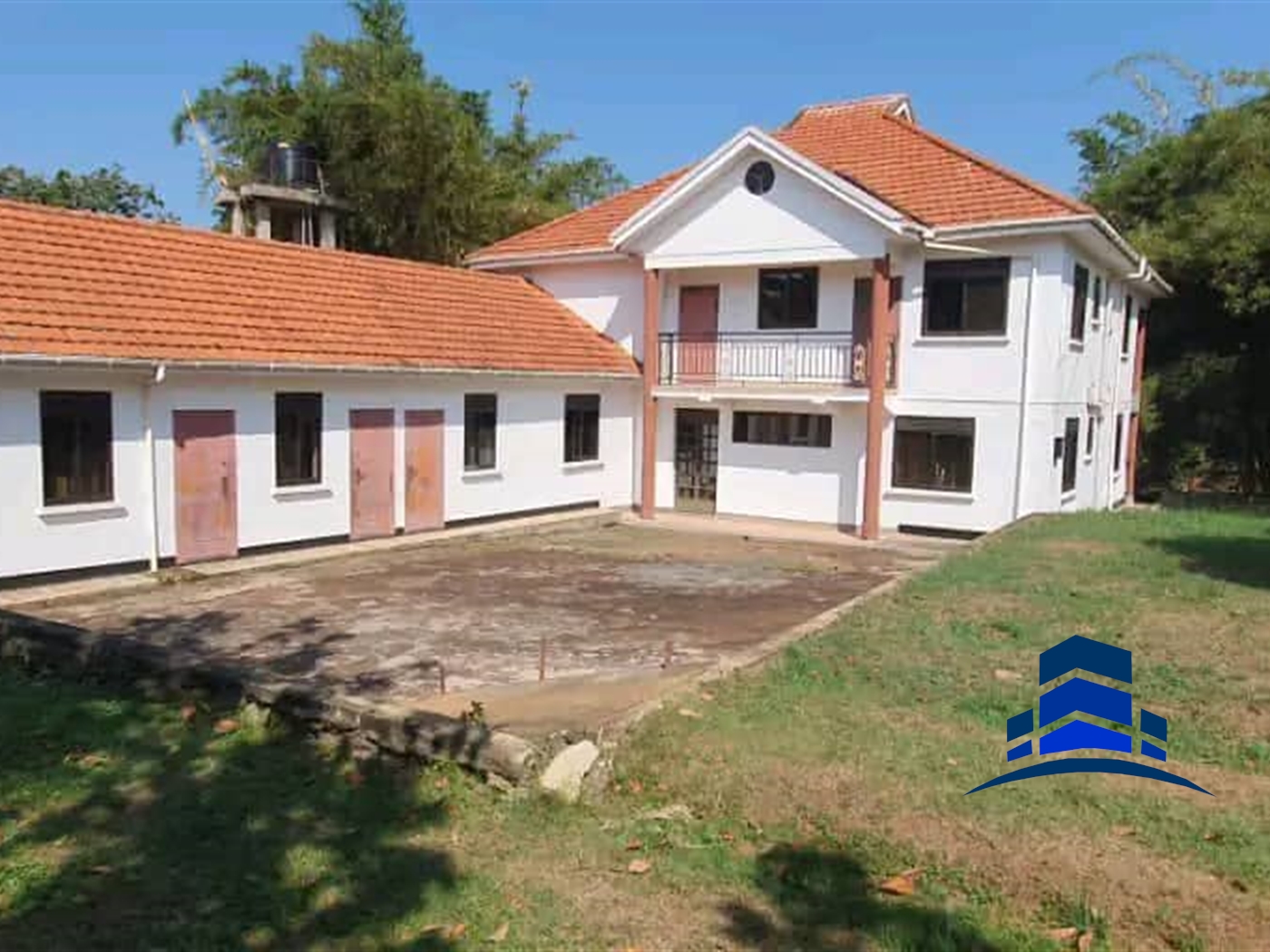 Storeyed house for sale in Entebbe Wakiso