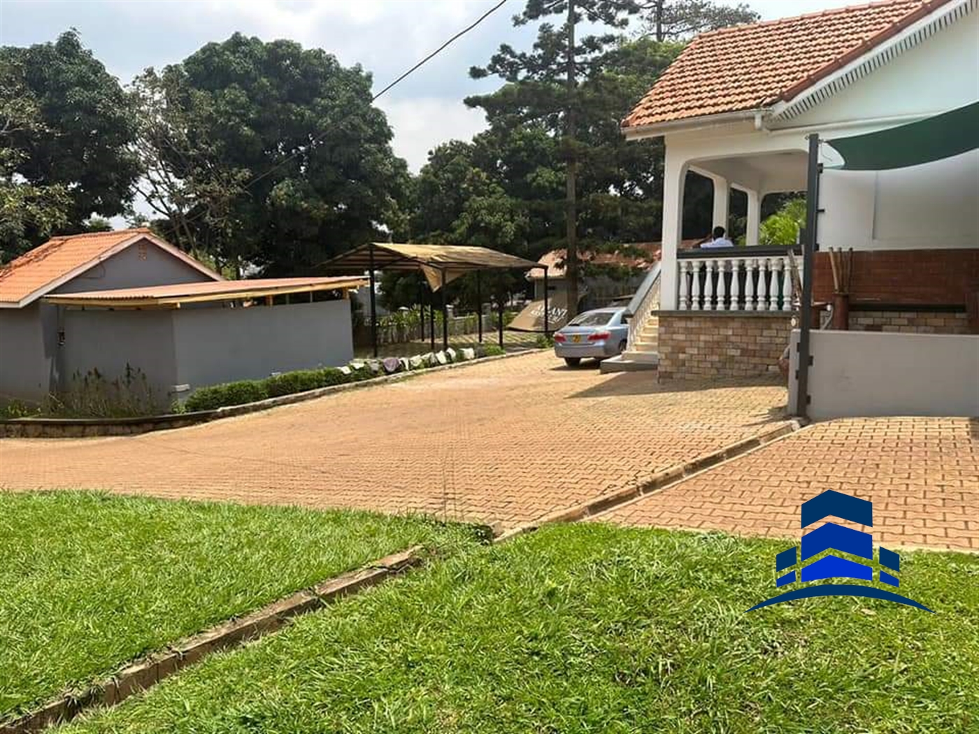 Bungalow for sale in Naguru Kampala