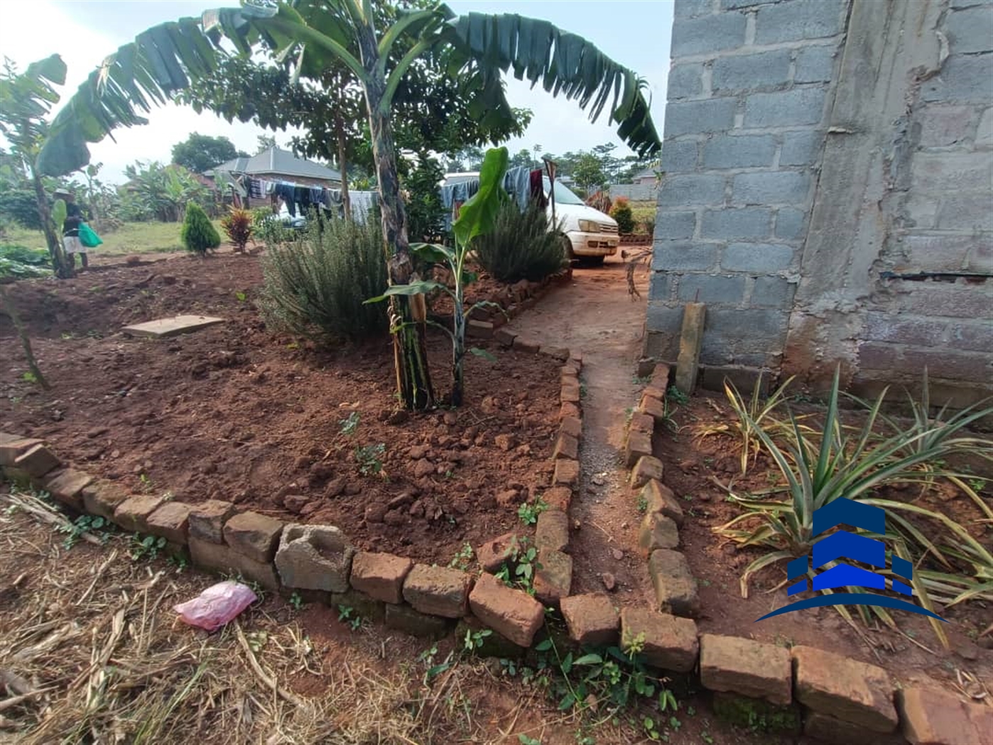 Storeyed house for sale in Busukuma Wakiso