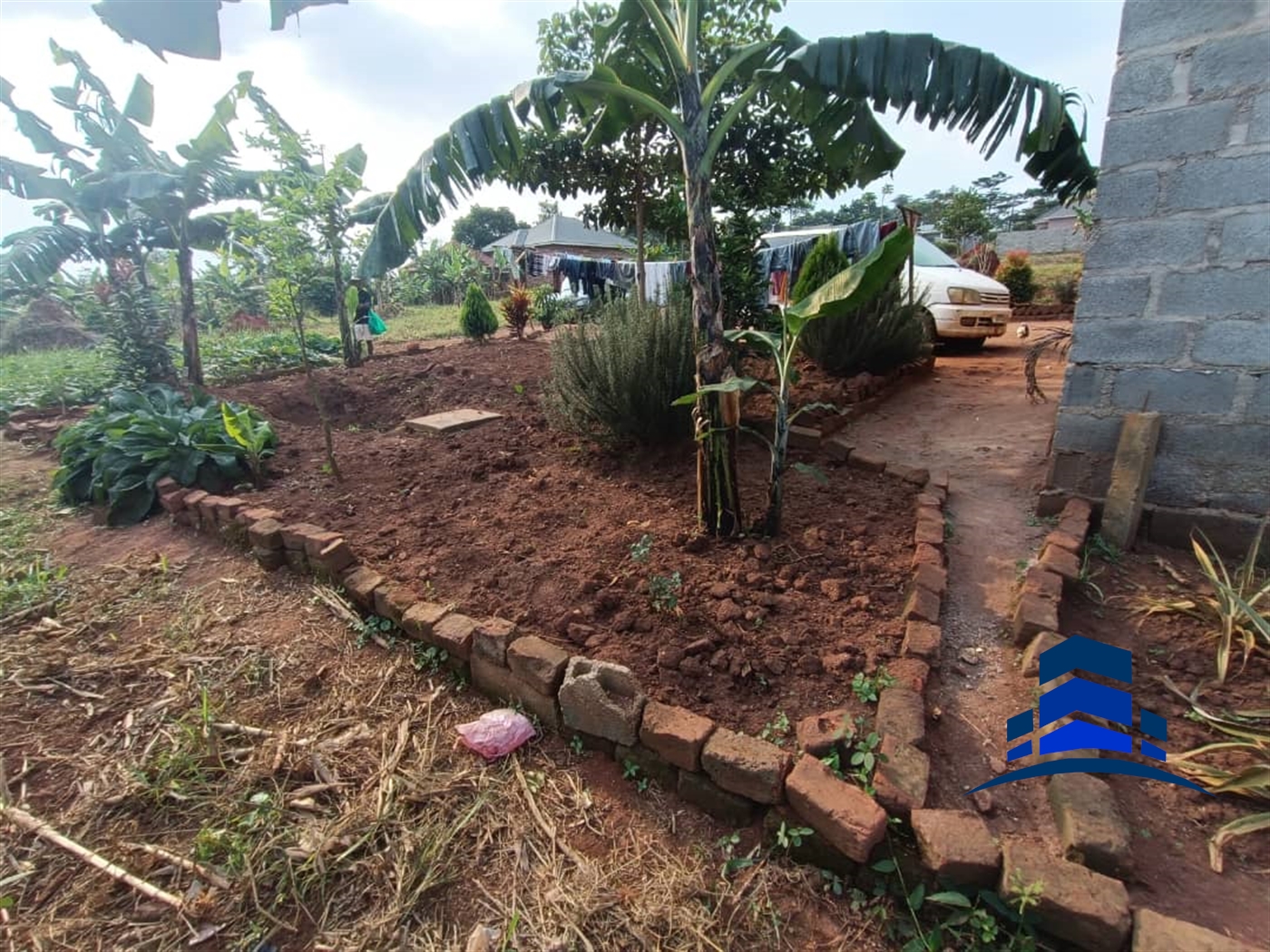 Storeyed house for sale in Busukuma Wakiso