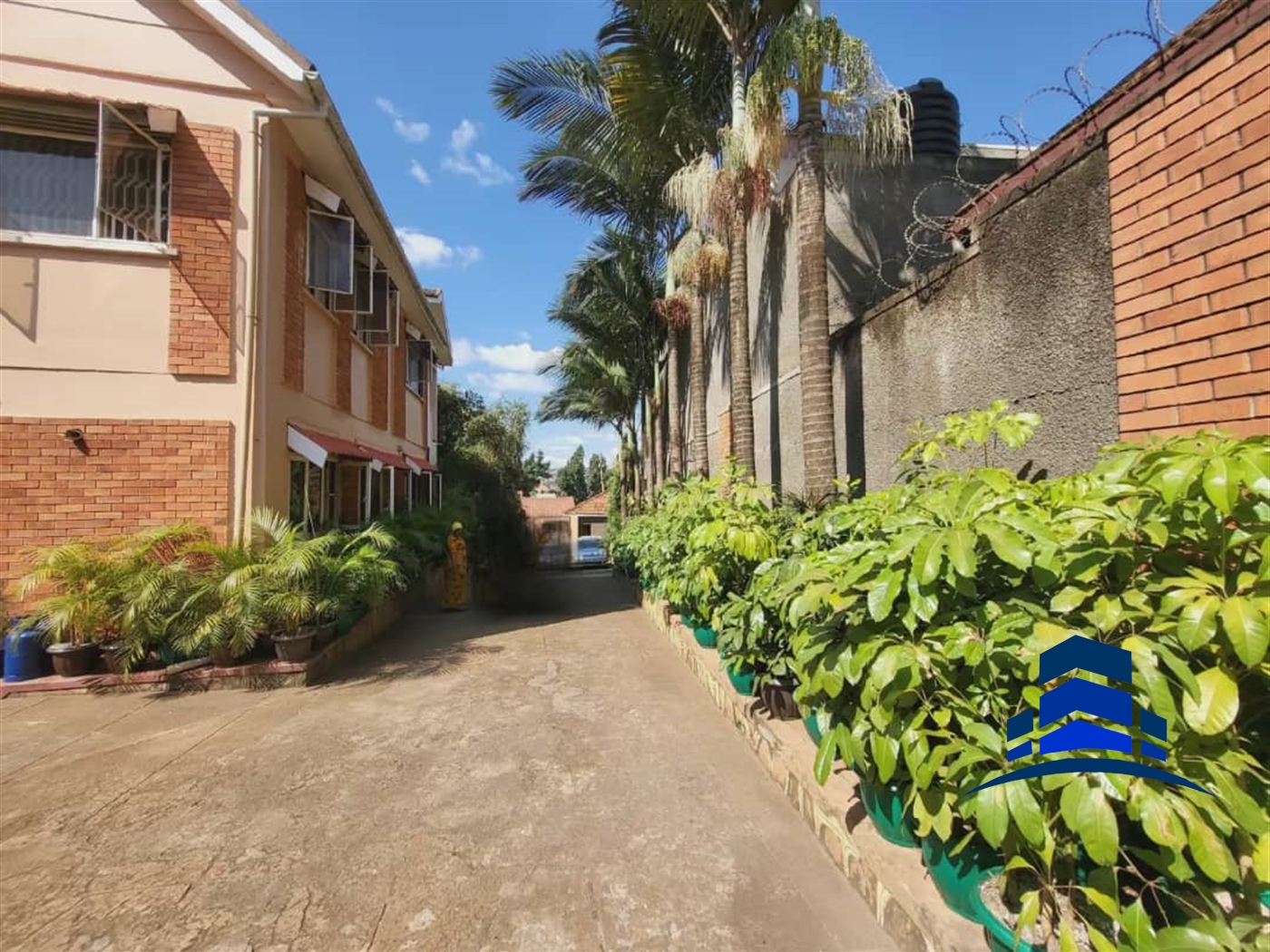 Storeyed house for sale in Kasangati Wakiso