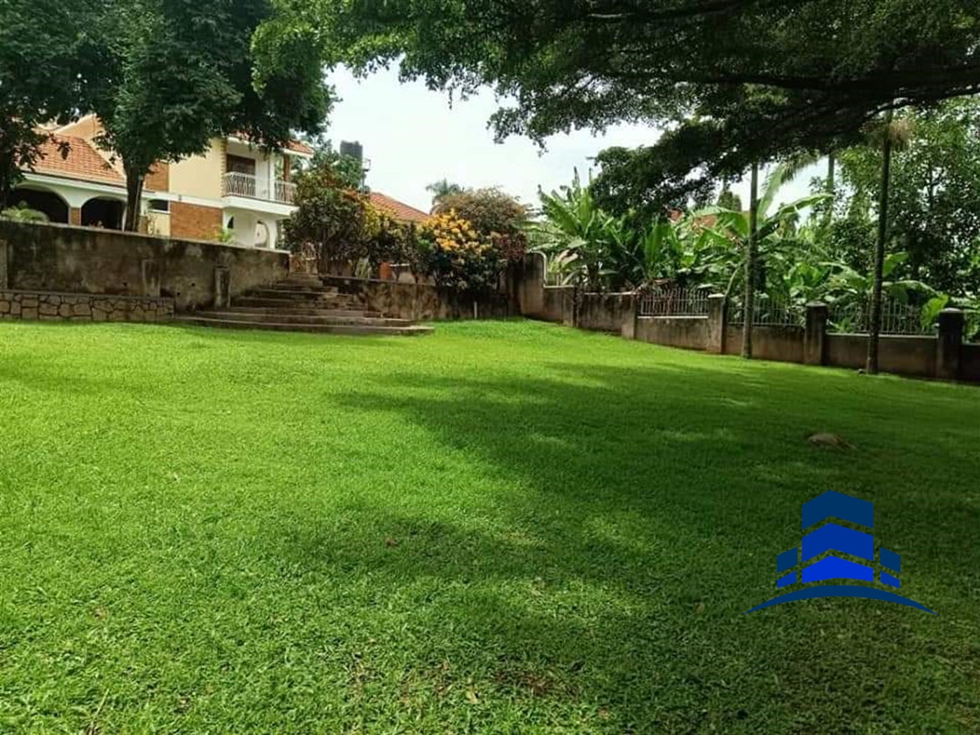 Storeyed house for sale in Mutungo Kampala