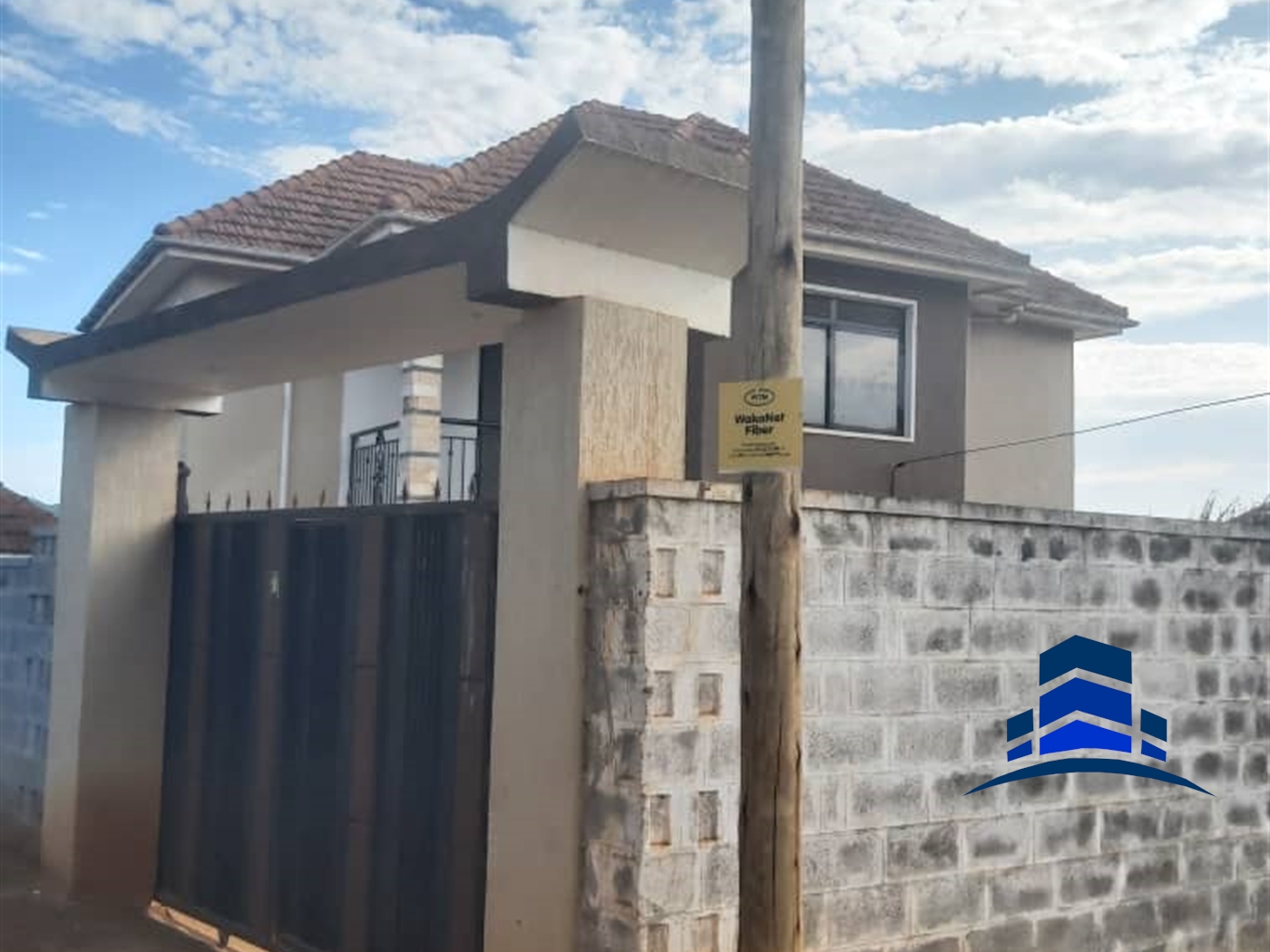 Storeyed house for sale in Kitende Wakiso