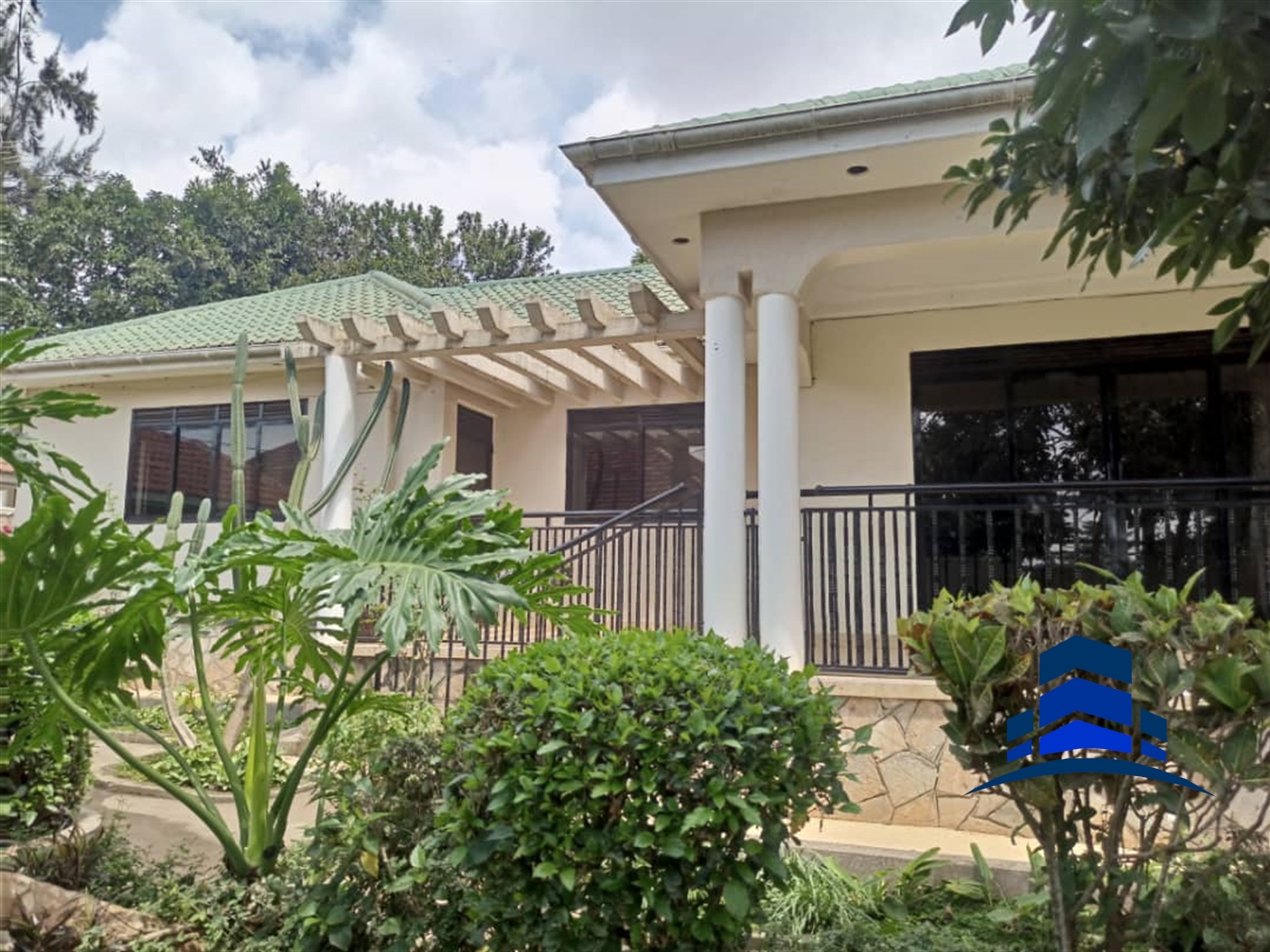 Bungalow for rent in Buziga Kampala