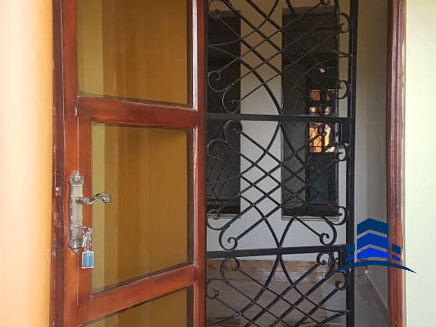 Mansion for rent in Lubowa Wakiso