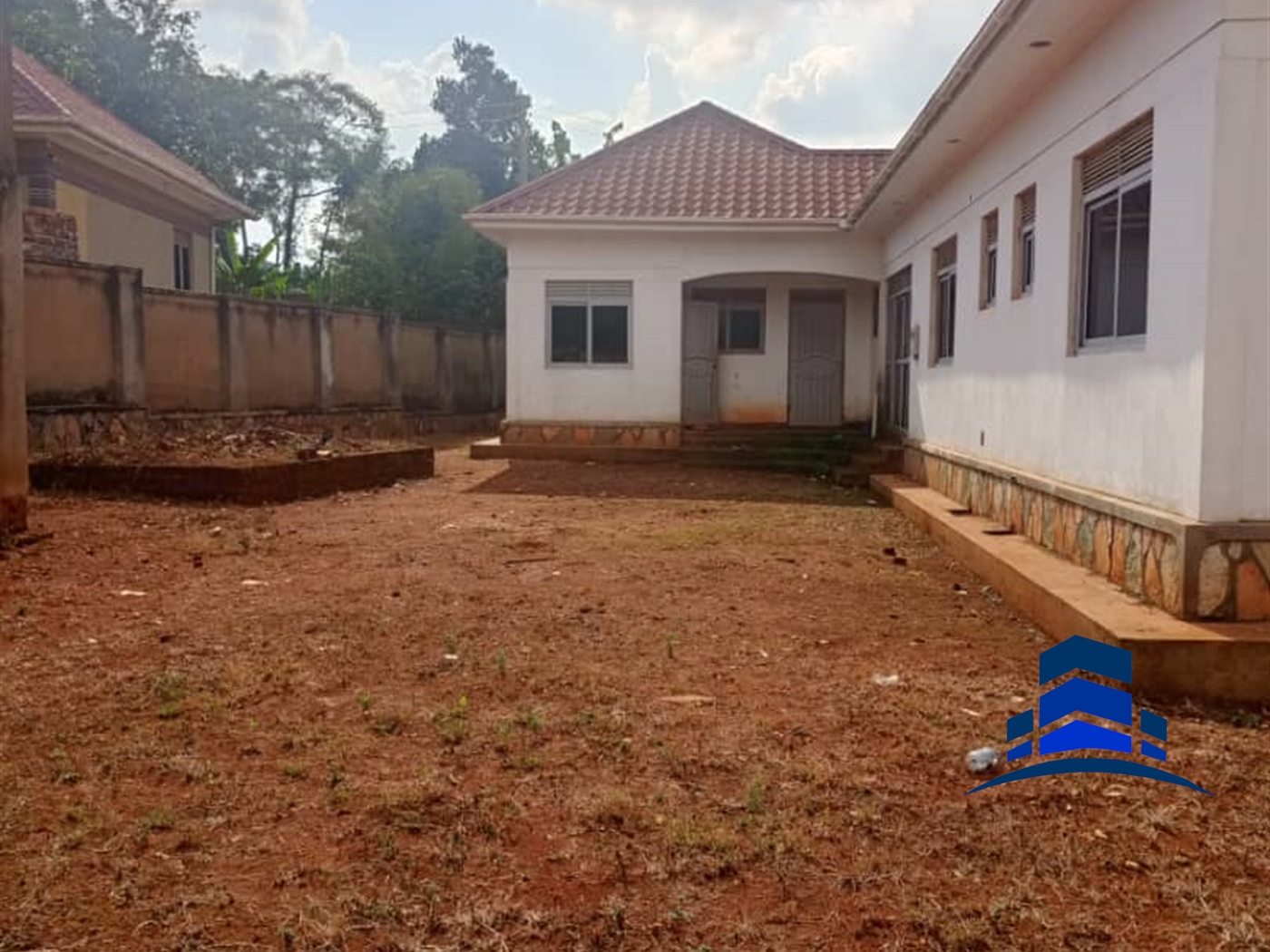 Bungalow for sale in Wakis Wakiso