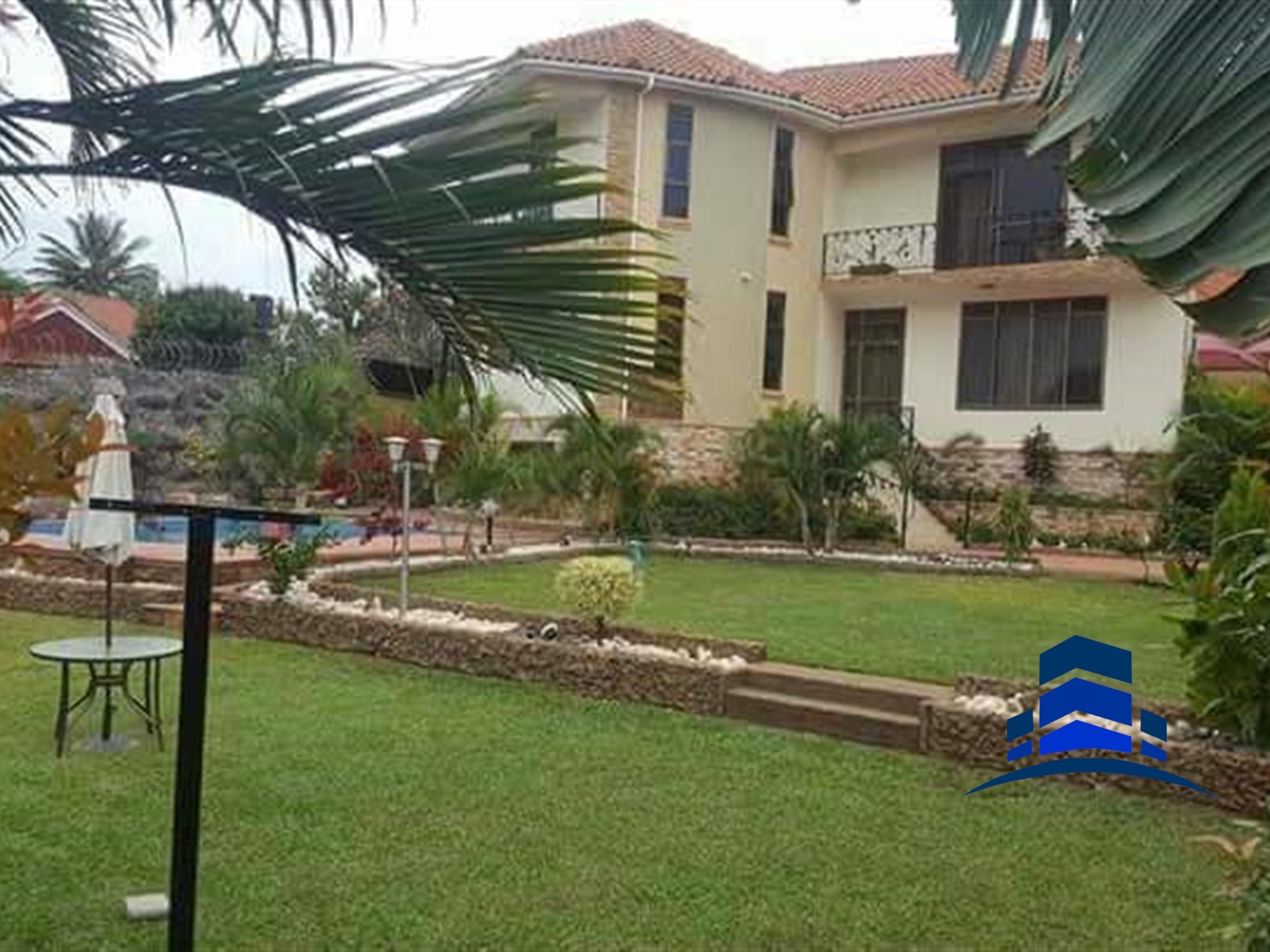 Mansion for sale in Naalya Wakiso