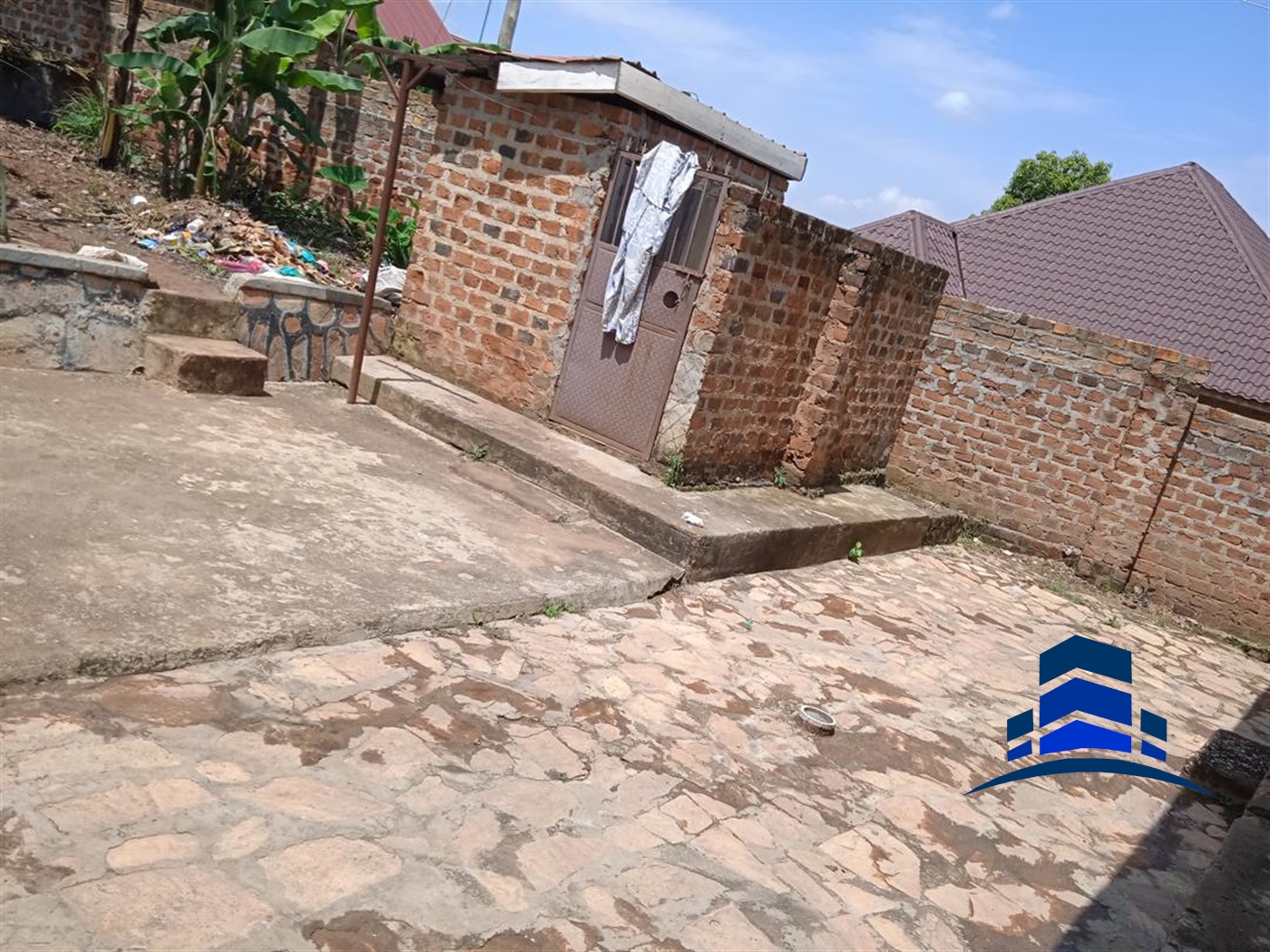 Bungalow for sale in Lweza Mukono