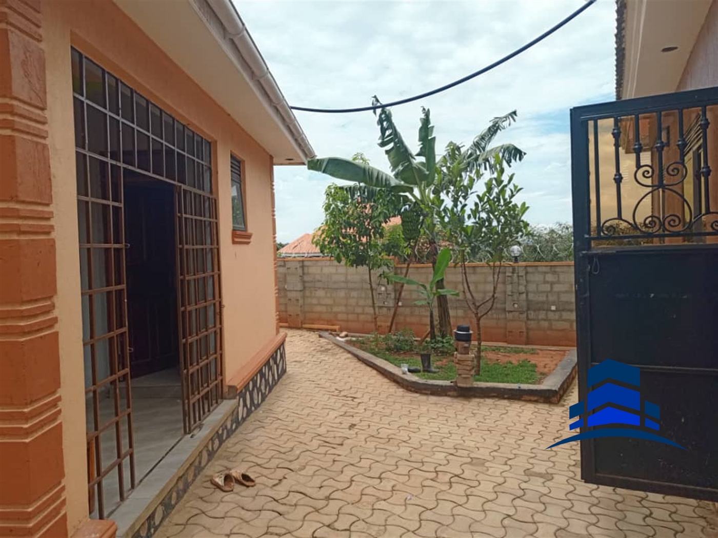 Bungalow for sale in Nkoowe Wakiso