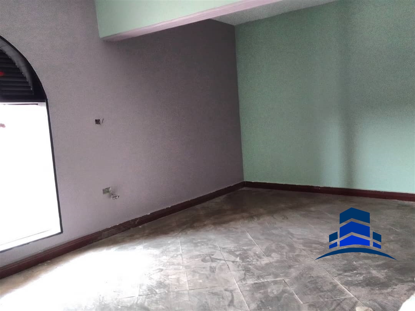 Storeyed house for rent in Bweyogerere Wakiso