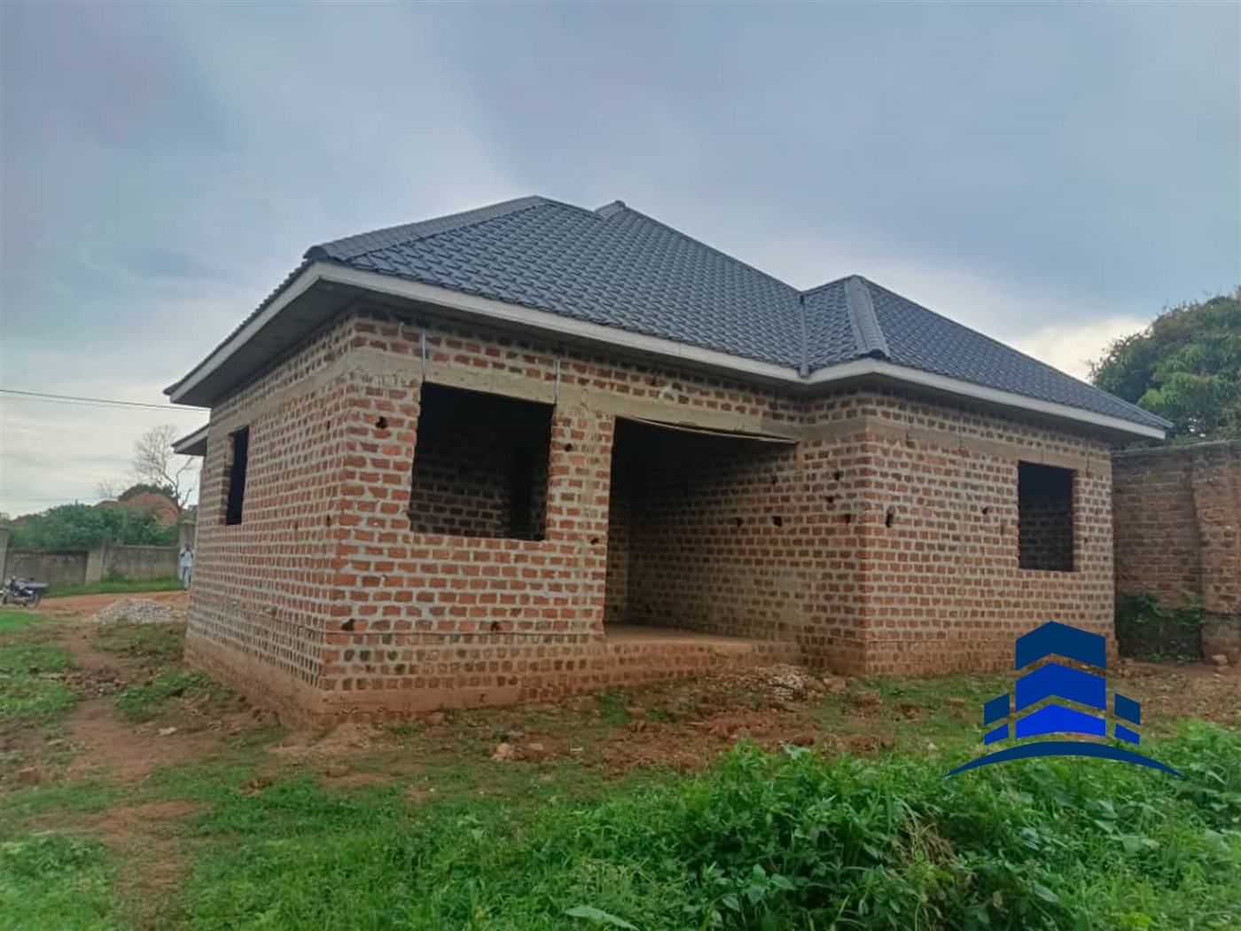 Shell House for sale in Namugongo Wakiso