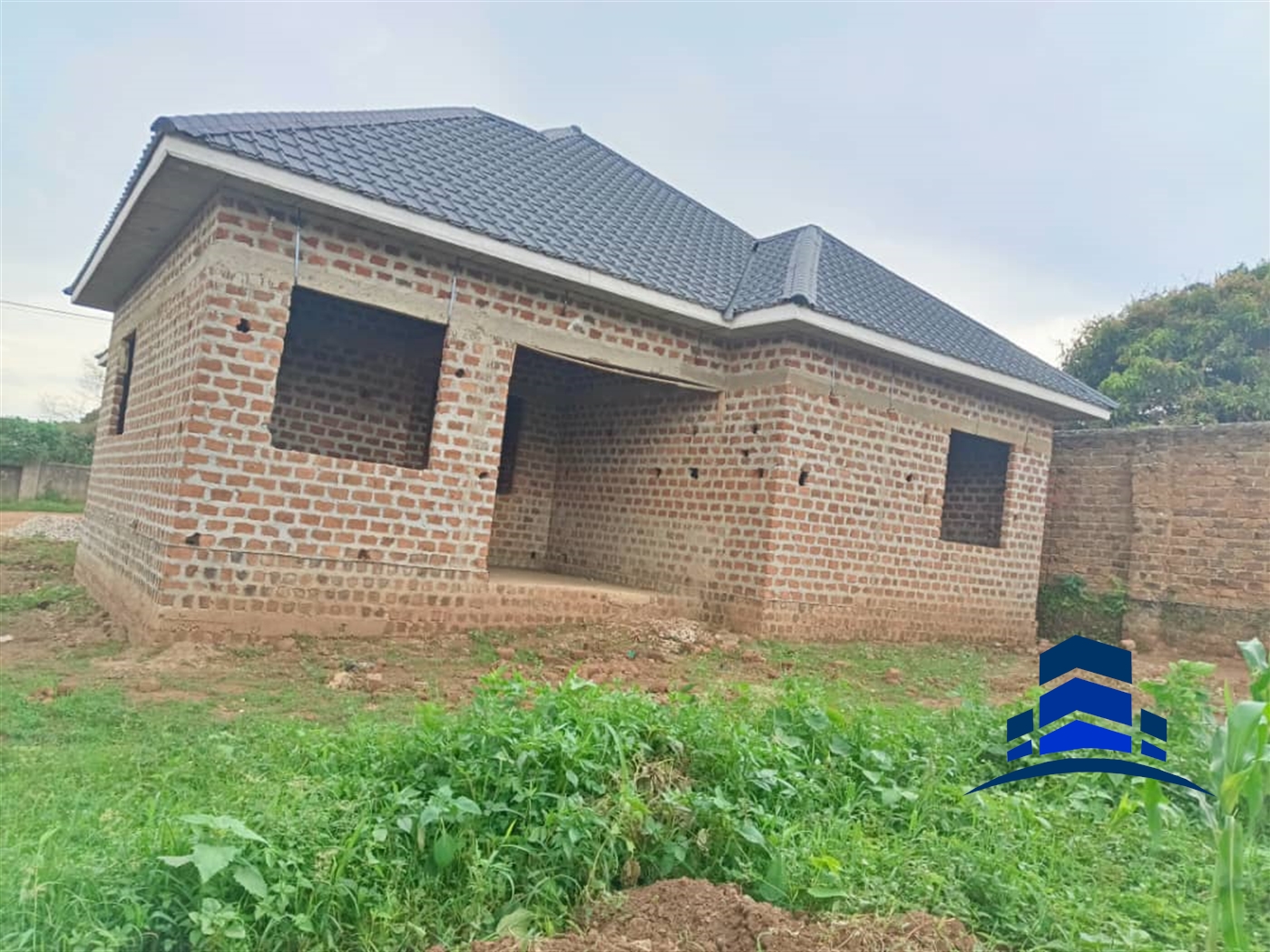 Shell House for sale in Namugongo Wakiso