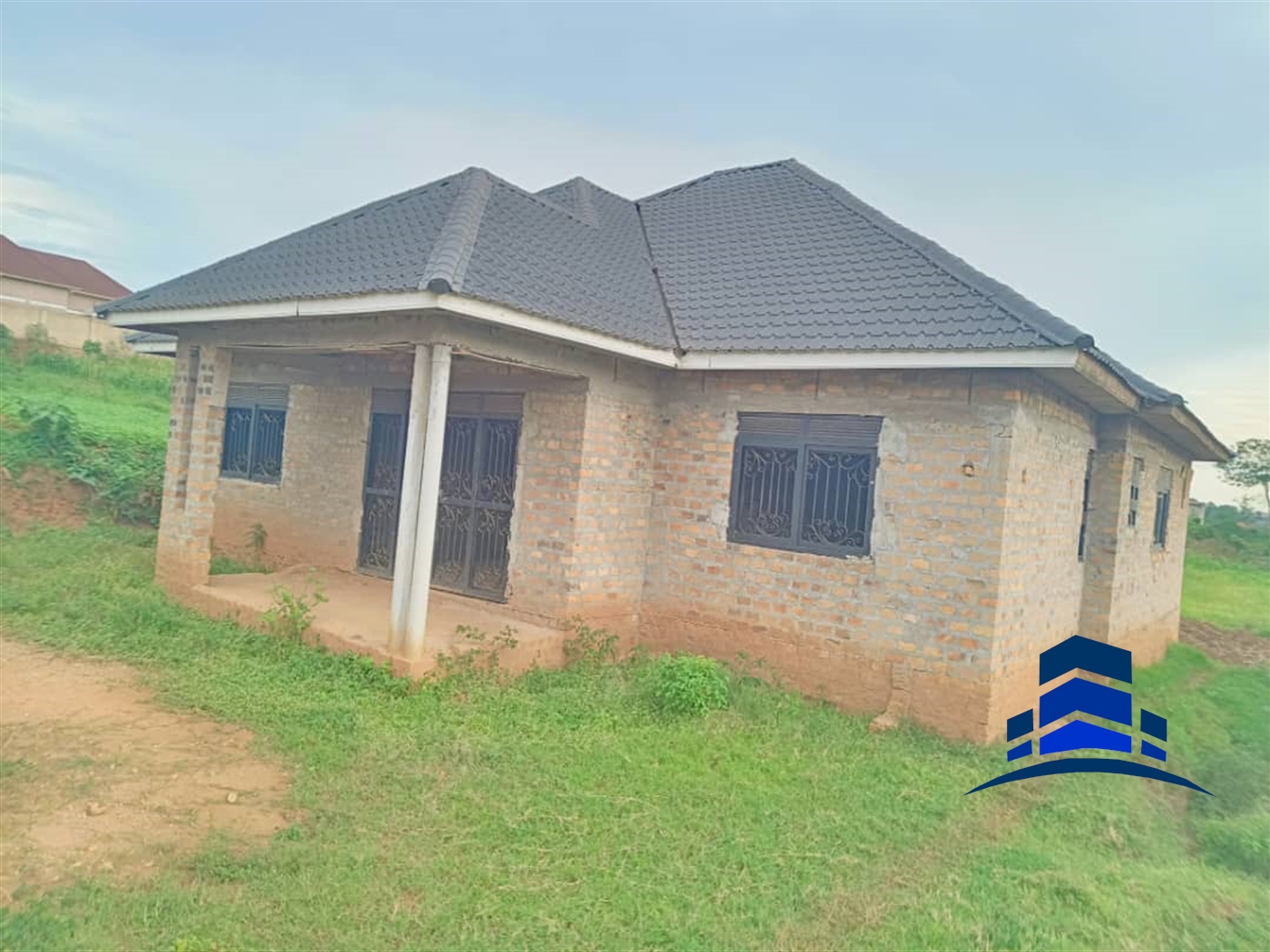 Shell House for sale in Namugongo Wakiso