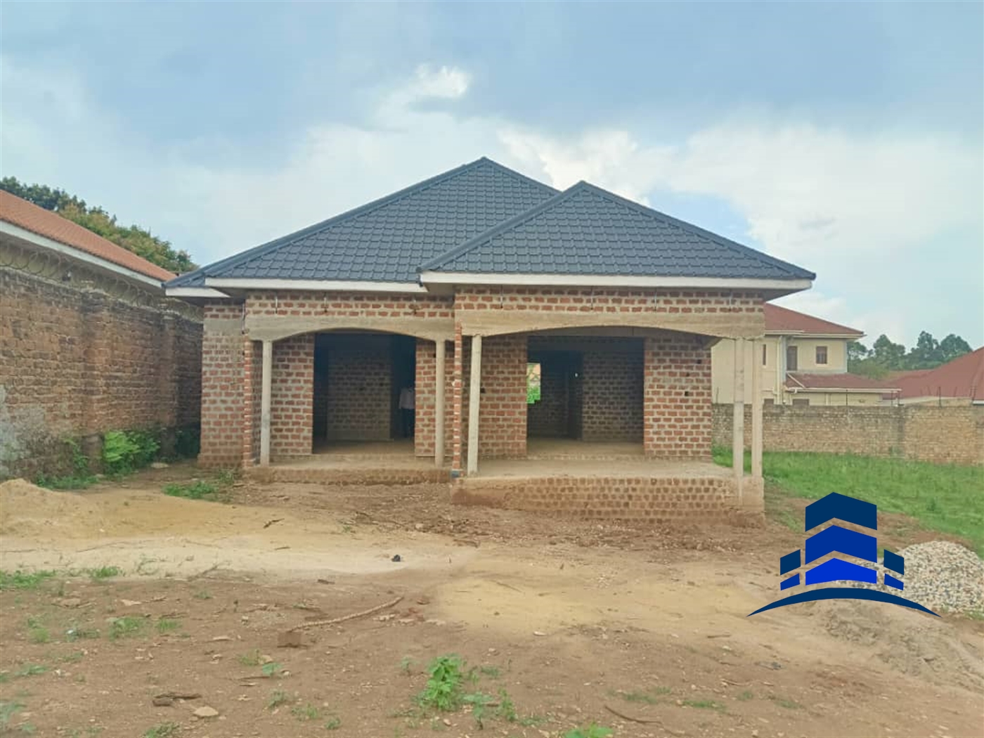 Shell House for sale in Namugongo Wakiso