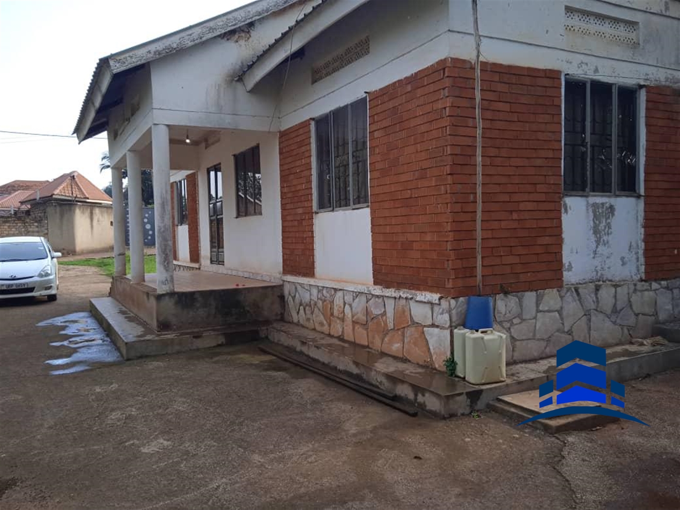 Bungalow for sale in Seeta Mukono